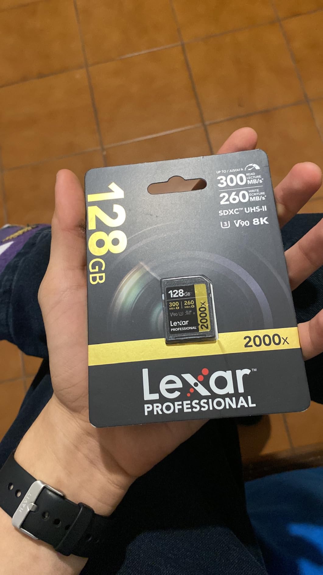 Lexar 128GB Professional 2000x SD Card, UHS-II, C10, U3, V90, Full HD, 8K, Up To 300MB/s Read SDXC Memory Card customer photo 1