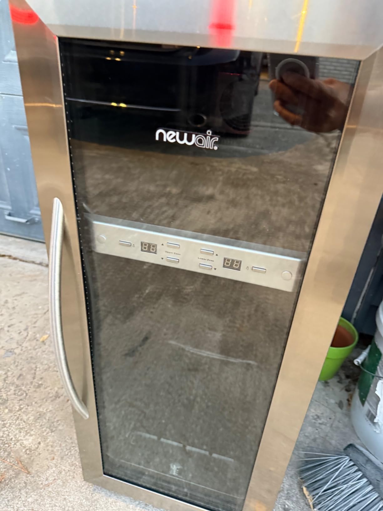 SCHMECKE 33 Bottle Dual Zone Wine Cooler Refrigerator w/Lock | Large Freestanding Wine Cellar | 41f-64f Digital Temperature Control Wine Fridge For Red, White, Champagne or Sparkling Wine - Black customer photo 2