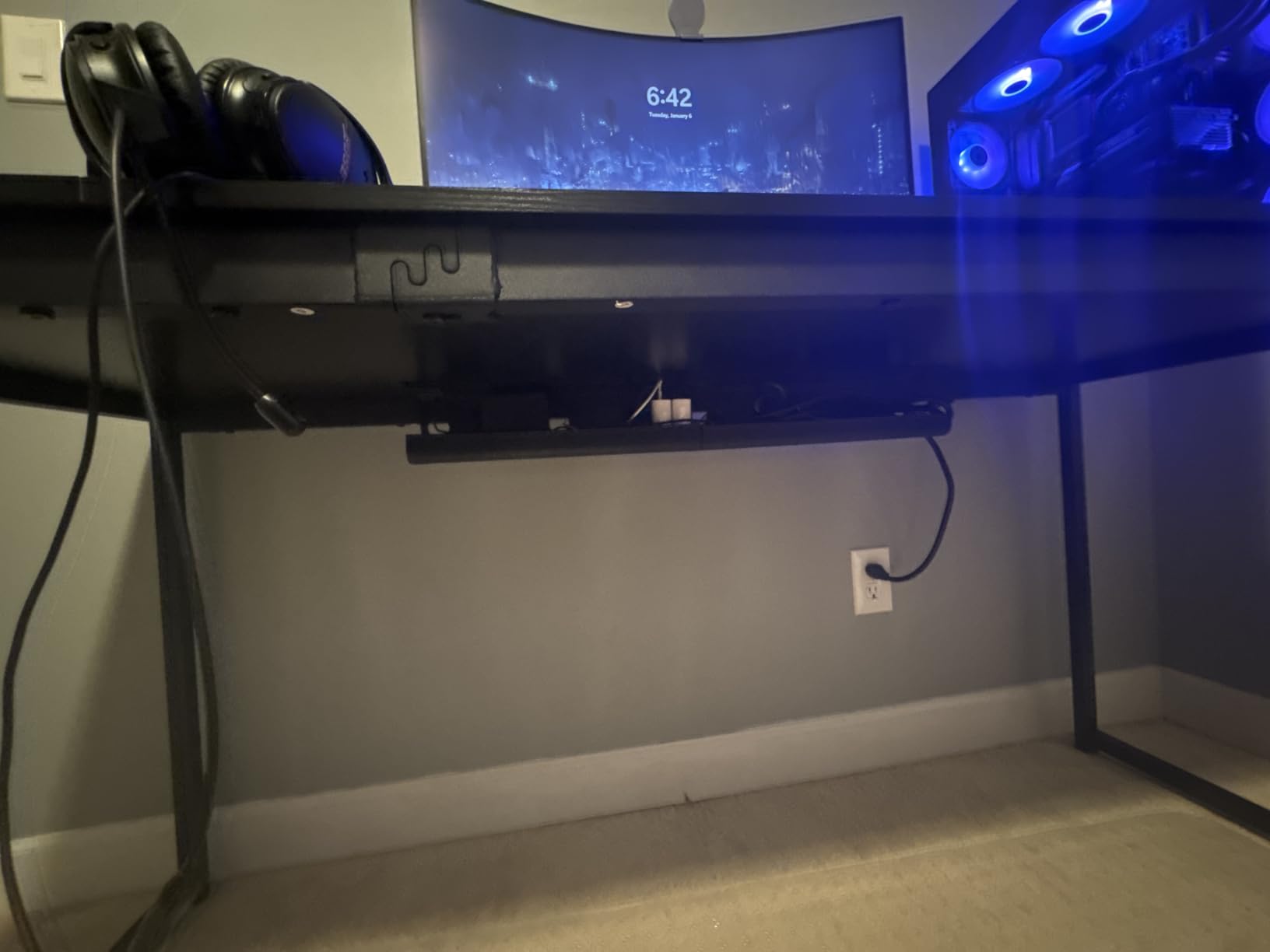 Yecaye 2 Pack Cable Management Under Desk, 31.5 in Under Desk Cable Management Tray,Cord Hider,Cord Organizer, No Screw Wire Management for Office and Home, Black customer photo 1