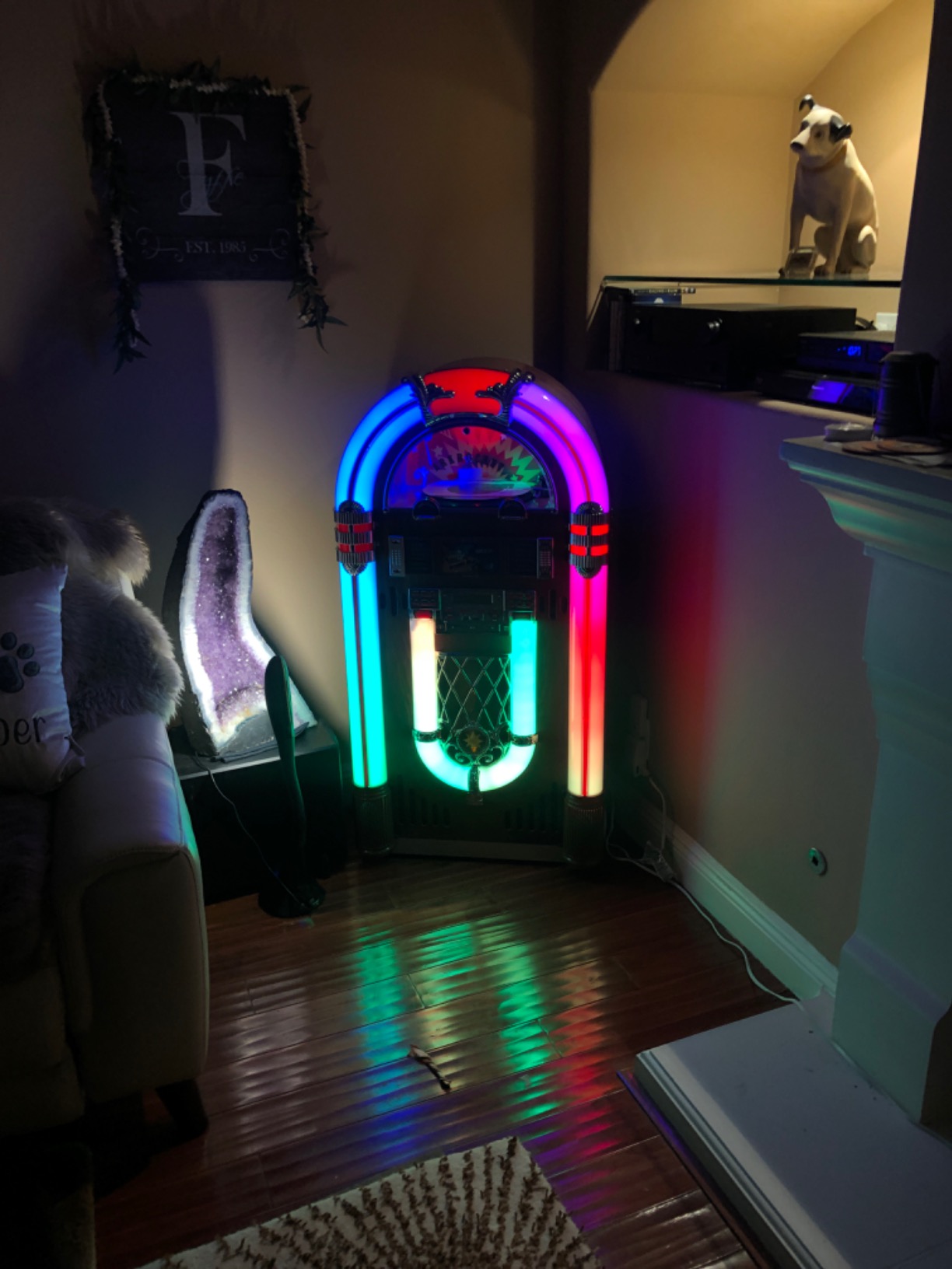 ARKROCKET Saturn V Jukebox Vinyl Record Player with USB, SD, AUX, AM/FM Radio, MP3, CD-Player, Rainbow LED Light Up, 50s Classic Style, Full Size Floor Standing Retro Style - Dark Oak customer photo 1