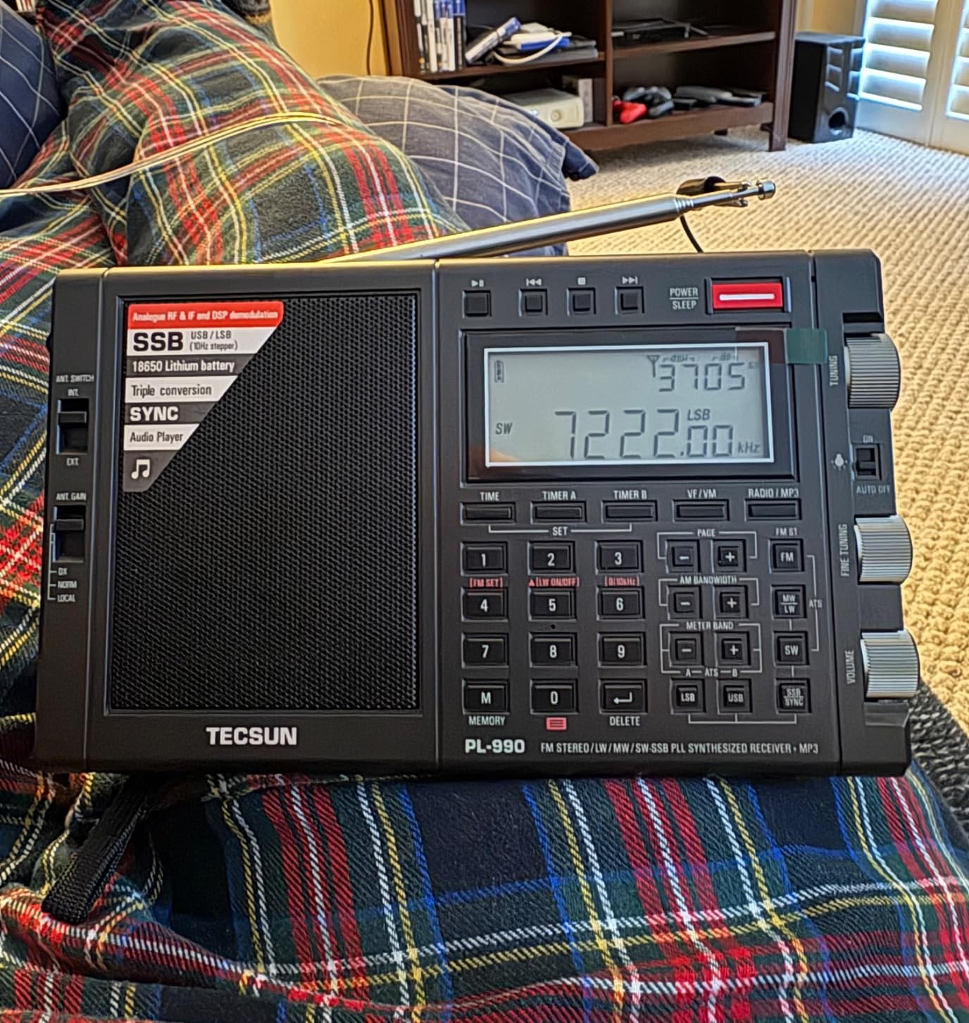 Tecsun PL990 Digital Worldband AM/FM Shortwave Longwave Radio with Single Side Band Reception and MP3 Player, Matte Black customer photo 1