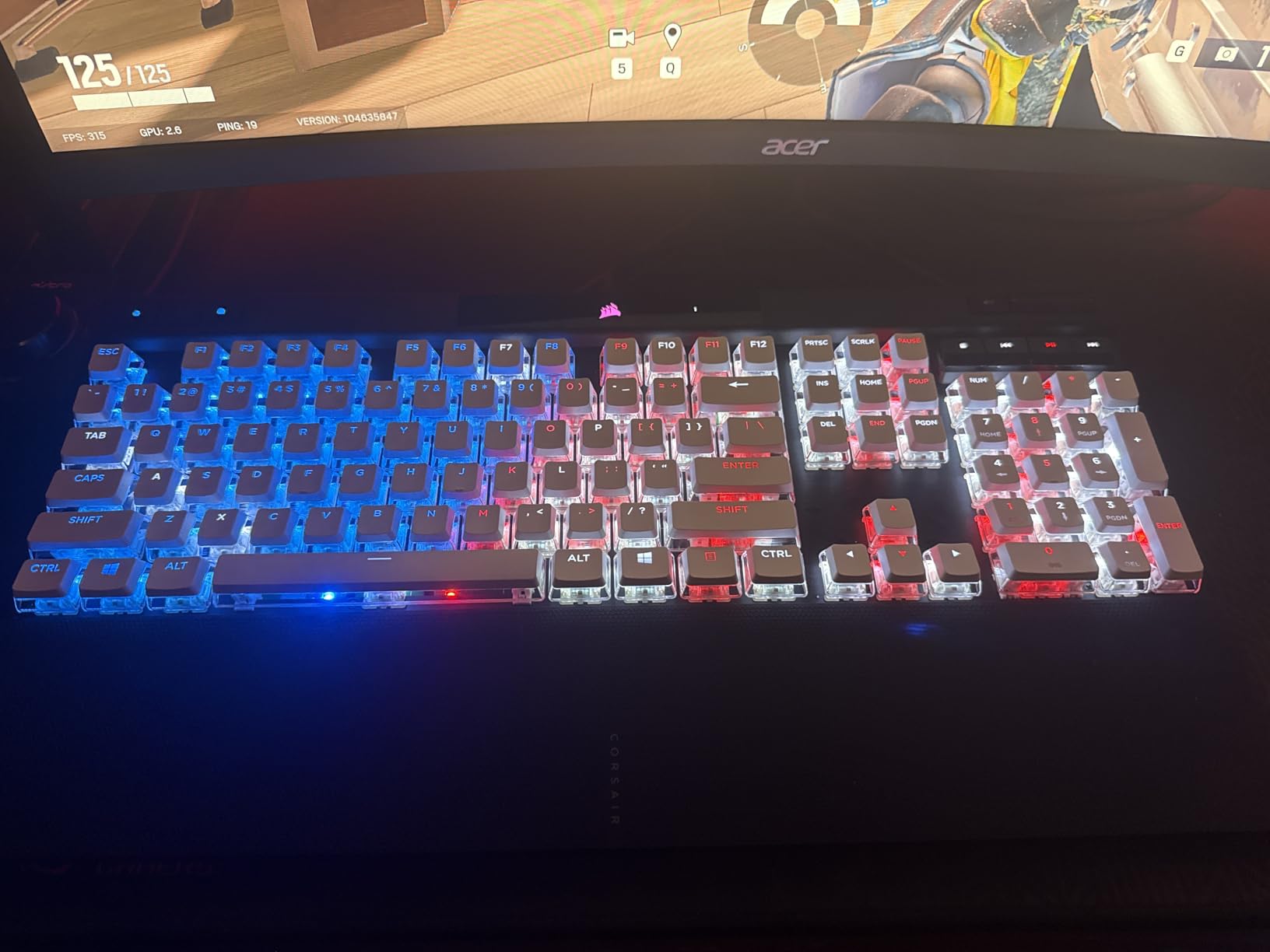 G.Skill Crystal Crown Keycaps - Keycap Set with Transparent Layer for Mechanical Keyboards, Full 104 Key, Standard ANSI 104 English (US) Layout - White customer photo 1