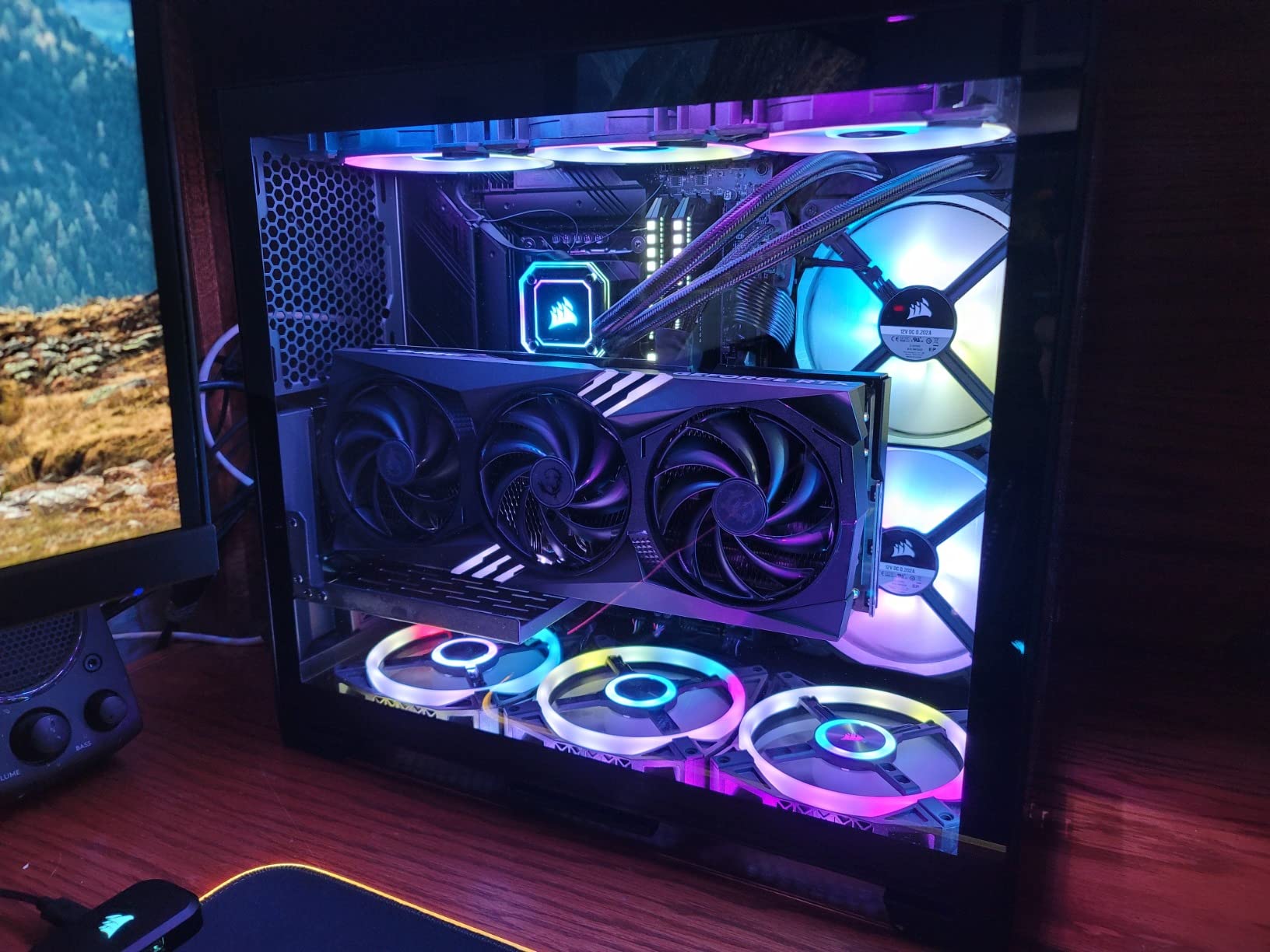 Cooler Master V850 SFX Gold 850W Fully Modular Power Supply - 80+ Gold Certified SFF PSU, ATX 3.1 & PCIe 5.1 Ready, 90° Angled Cable, Low Noise, Small Form Factor ITX PSU, 10-Year Warranty, Black customer photo 2