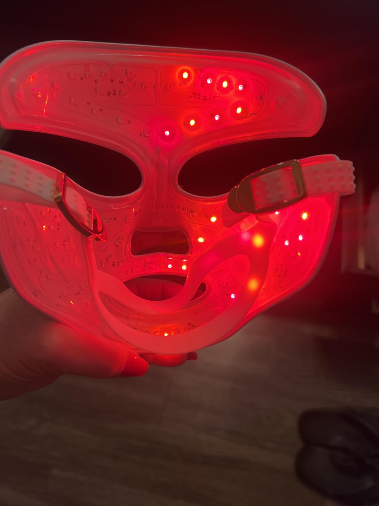 Dr. Dennis Gross DRx SpectraLite FaceWare Pro - LED Face Mask for Skin Rejuvenation with Dual Red & Blue Light Therapy customer photo 2