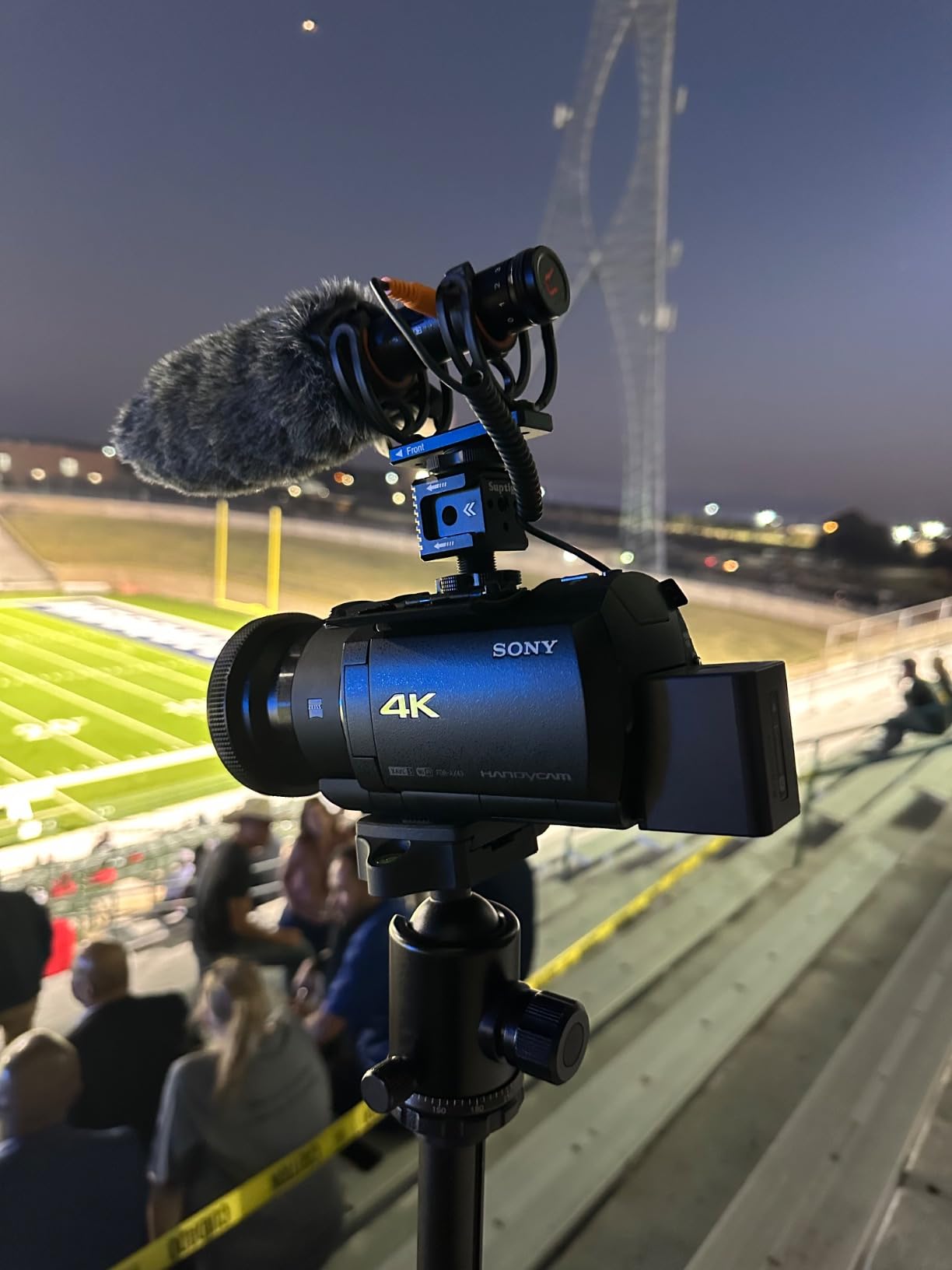 COMICA VM20 Shotgun Microphone, Professional Super Cardioid Video Mic with Shock Mount customer photo 1