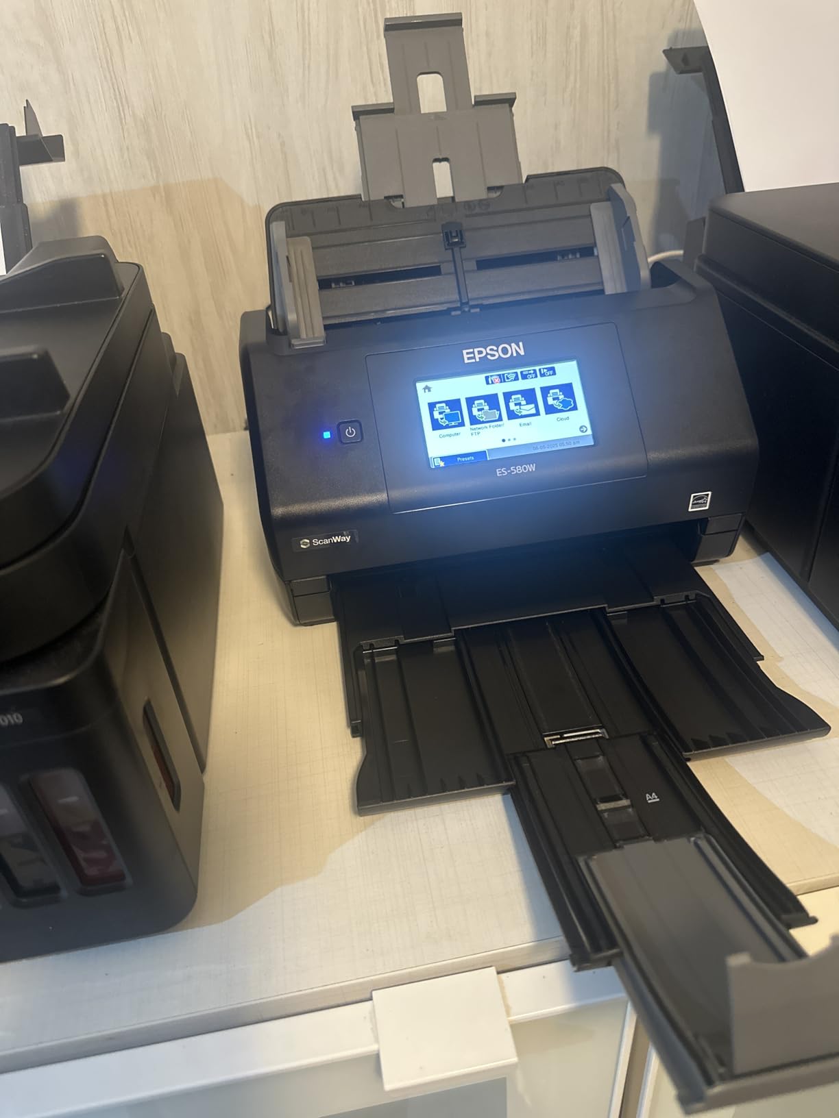 Epson Workforce ES-580W Wireless Color Duplex Tax Receipt & Desktop Document Scanner for PC and Mac with 100-sheet Auto Feeder (ADF), Intuitive 4.3