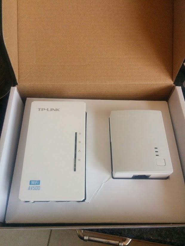 TP-Link Powerline WiFi Extender TL-WPA8631P KIT - AV1300 Powerline + AC1200 Dual Band, 2x2 MIMO, 3 Gigabit Ports customer photo 2