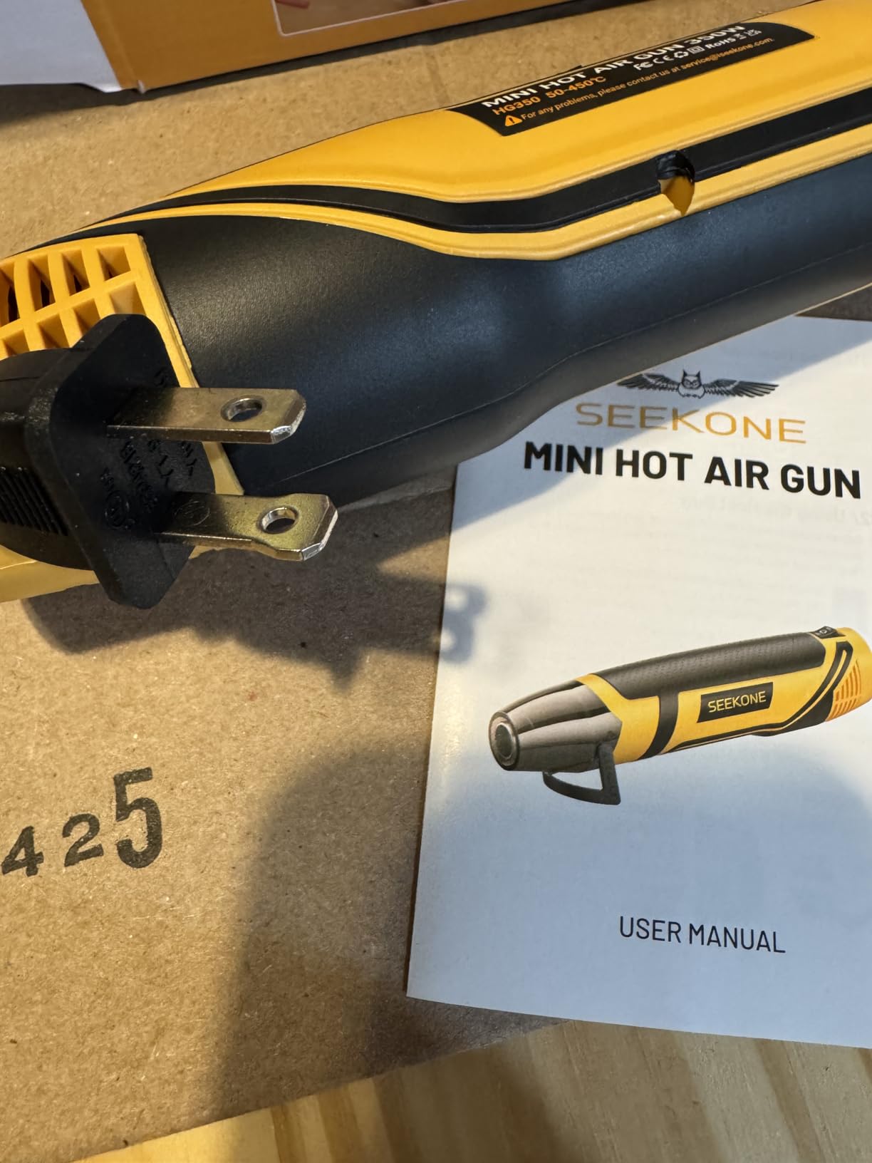 SEEKONE Mini Heat Gun, 350W 2-Temp Settings 500℉ & 842℉ (260℃ & 450℃) Fast Heat Hot Air Gun Tool with Reflector Nozzle and 4.9Ft Long Cable Overload Protection for Crafting, Vinyl Wrap and Shrink Tubing customer photo 2