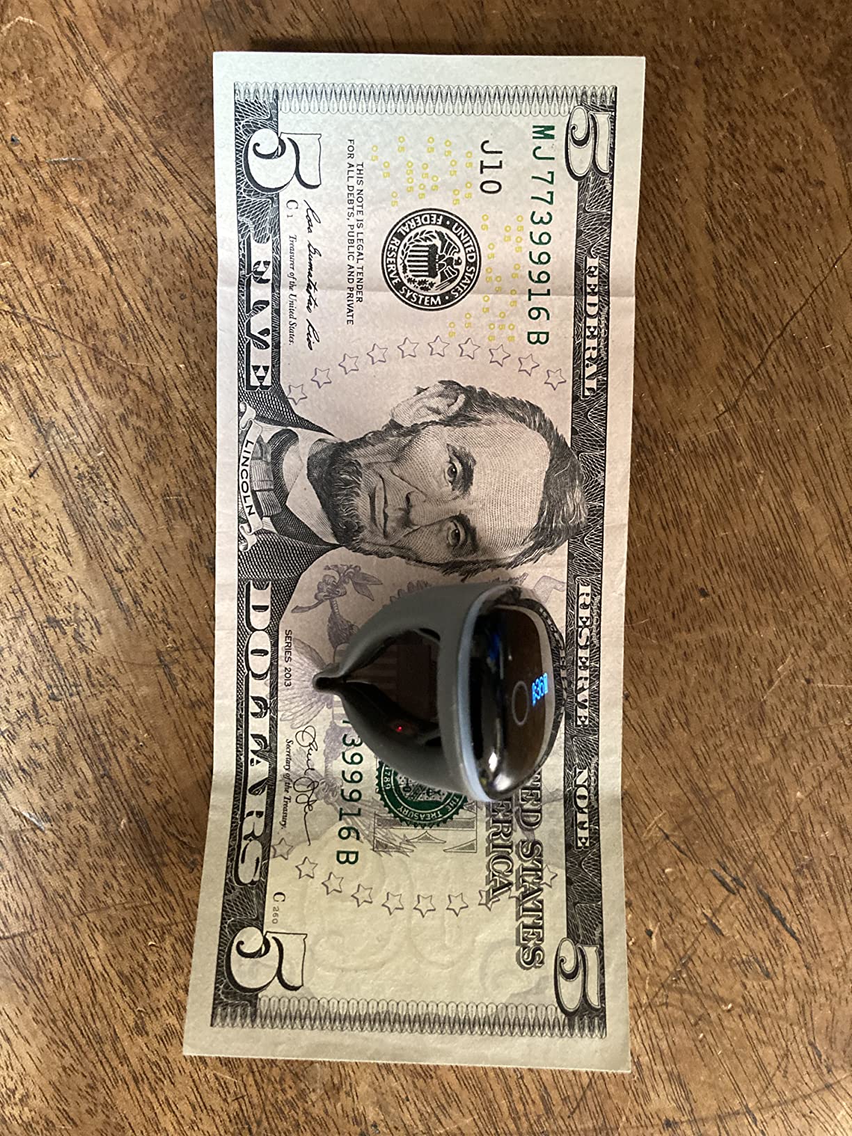 Wellue O2Ring Oxygen Monitor with Vibration Reminder - Bluetooth O2 Pulse Oximeter Rechargeable, Continuous Recording of SpO2 & PR, Blood Oxygen Saturation Tracker with Free APP & PC Reports customer photo 2