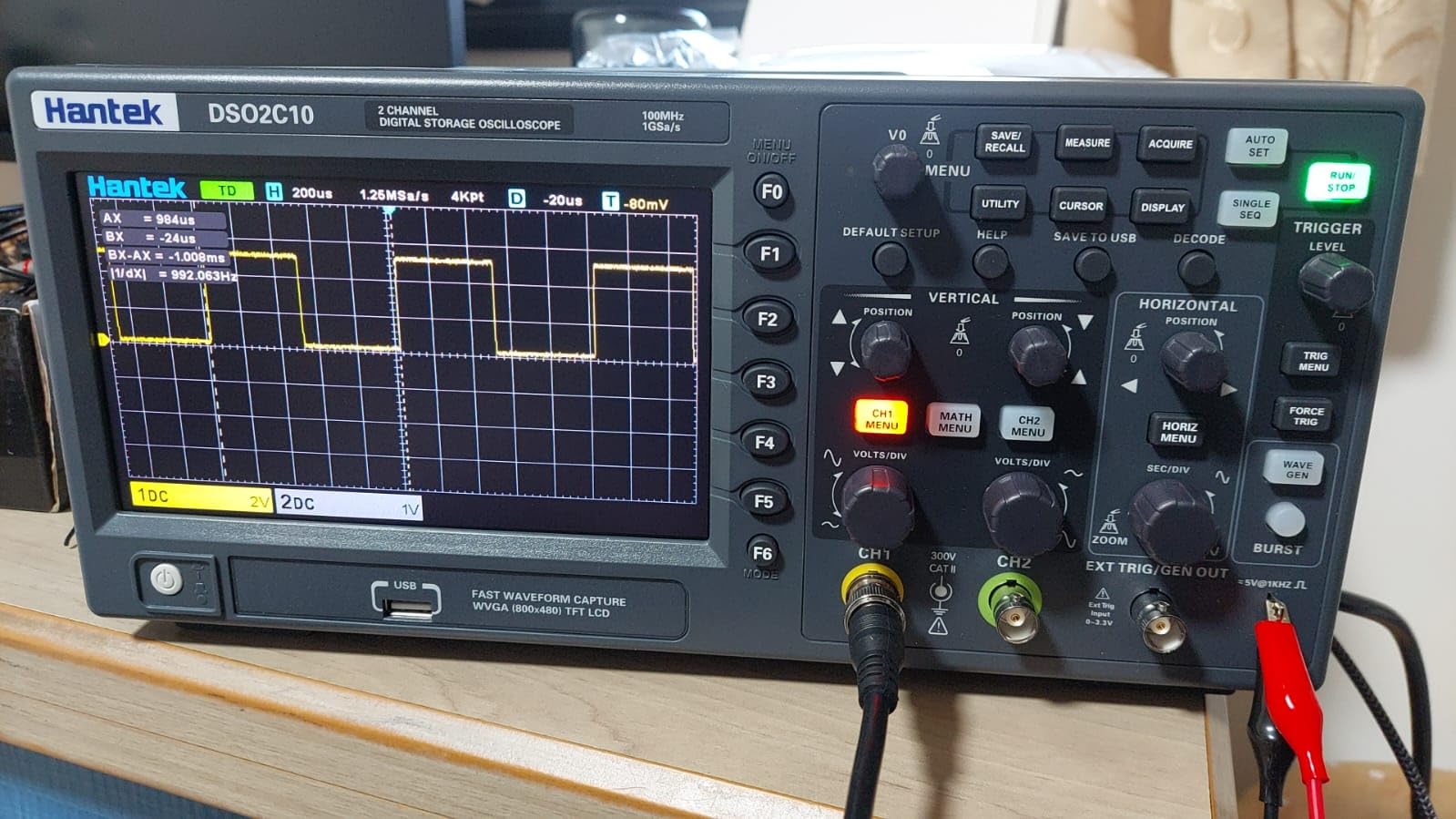 Hantek DSO2C10 Digital Storage Oscilloscope 100MHz Bandwidth 2CH Dual Channel 1GSa/s 8M Memory Depth with High Voltage Probe customer photo 1