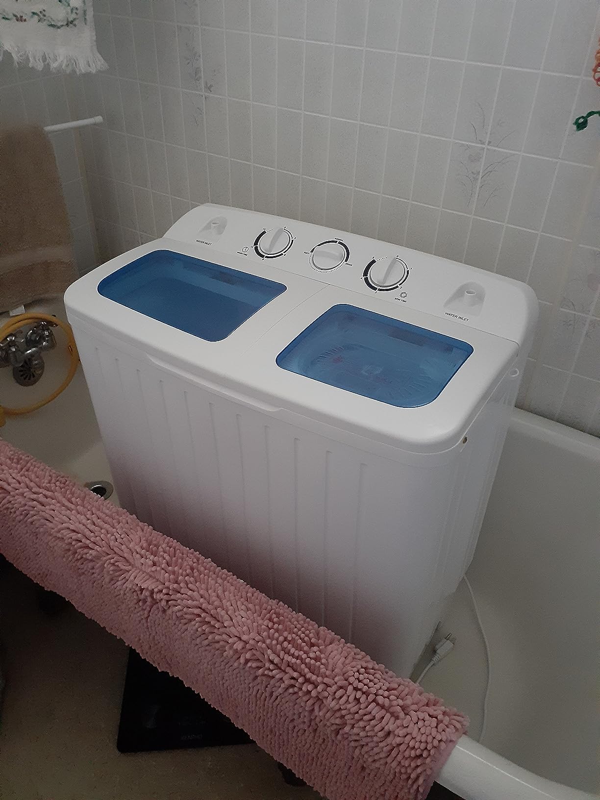 COSTWAY Portable Washing Machine, Twin Tub 20 Lbs Capacity, Compact Laundry Washer(12 Lbs) and Spinner(8 Lbs), Durable Design, Timer Control, Perfect for RV, Apartments and Dorms, Blue+White customer photo 2