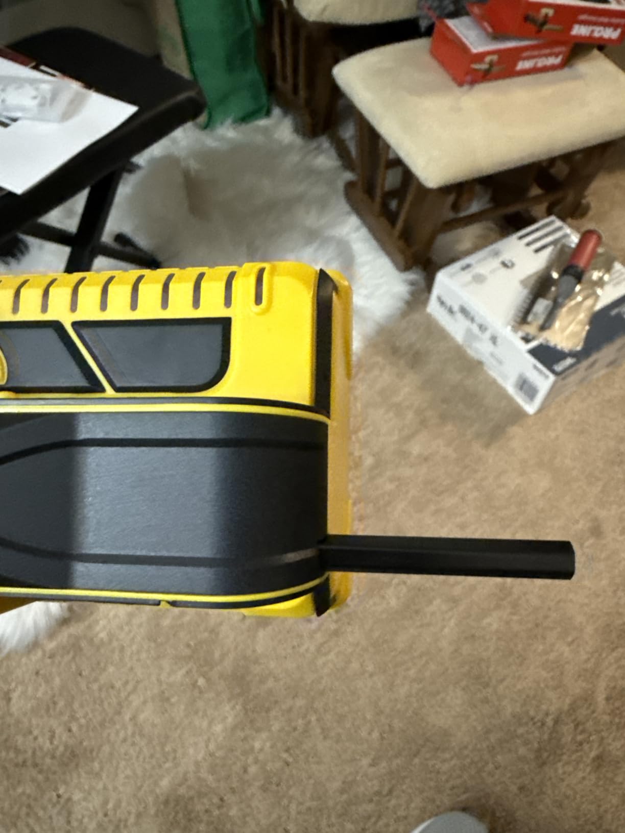 Franklin Sensors Prosensor M210 Stud Finder With 13-Sensors, Wood and Metal Stud Detector/Wall Scanner, Live Wire Detection, Made in the USA customer photo 1