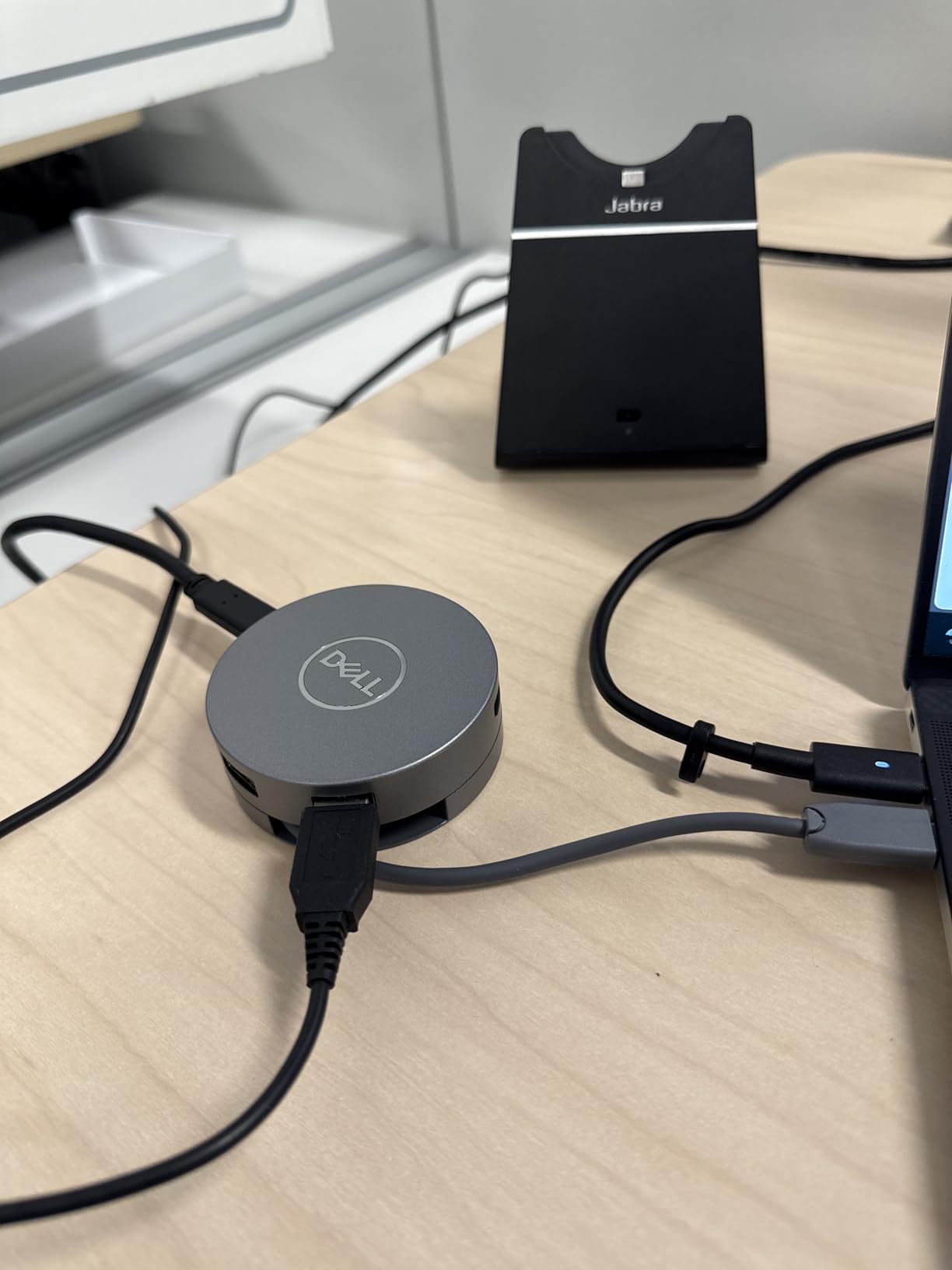 Dell 7-in-1 USB-C Multiport Adapter - DA310 customer photo 1