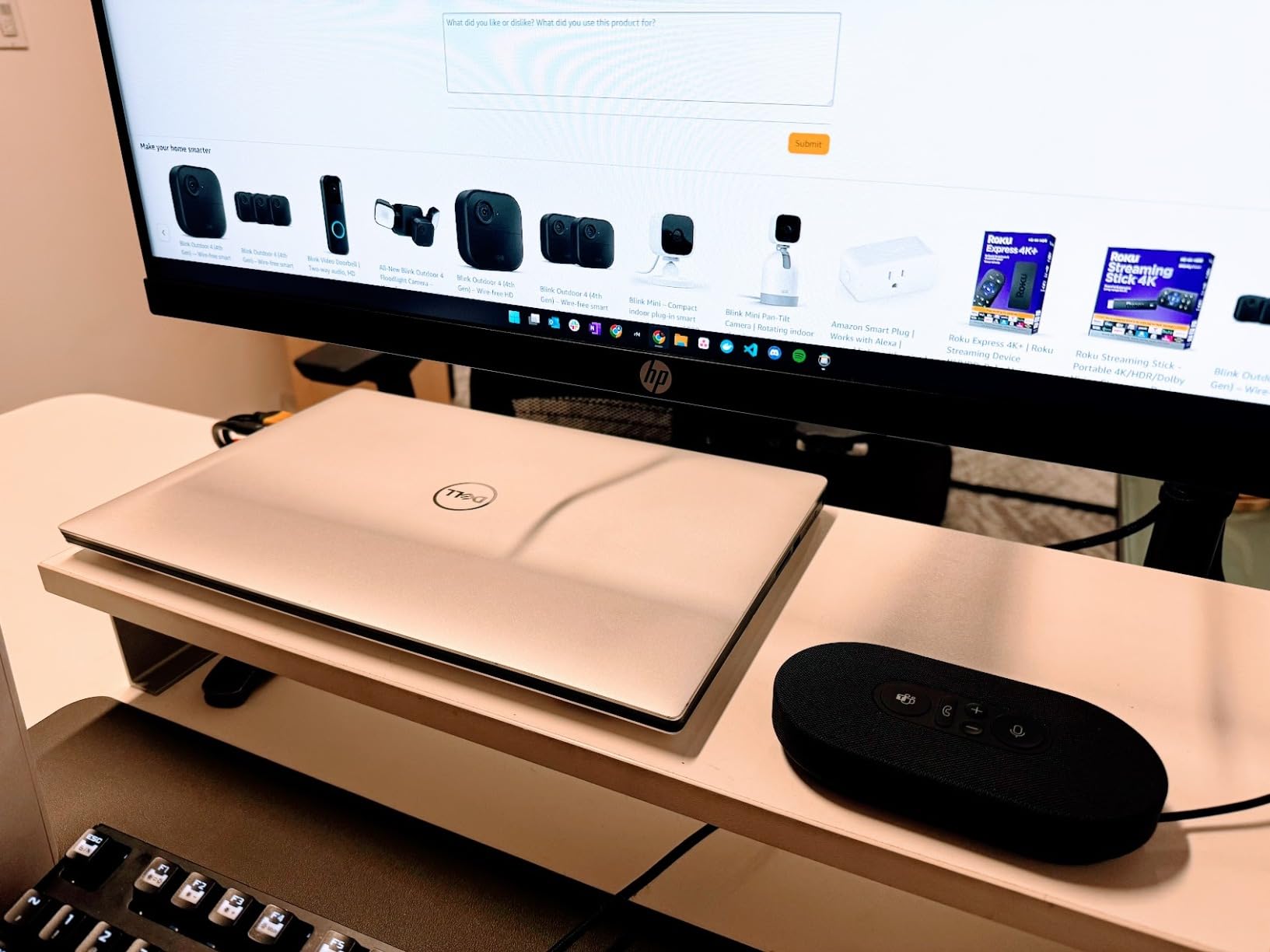 Microsoft Modern USB-C Speaker, Certified for Microsoft Teams, 2-Way Compact Stereo Speaker, Call Controls, Noise Reducing Microphone, Wired USB-C Connection, Black customer photo 1