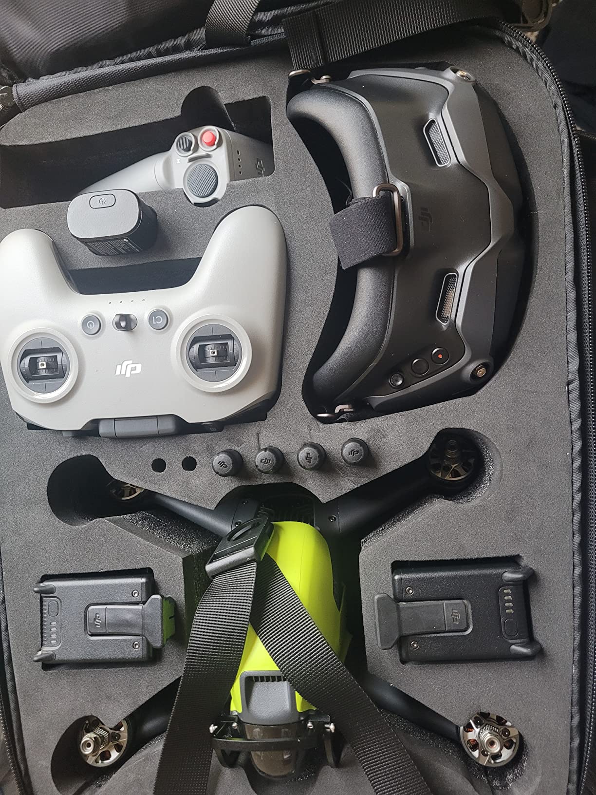 Waterproof Shockproof DJI FPV Backpack Portable Hard Case for DJI FPV Combo Drone, Remote Controller, Batteries, FPV Bag with YKK Zipper customer photo 2