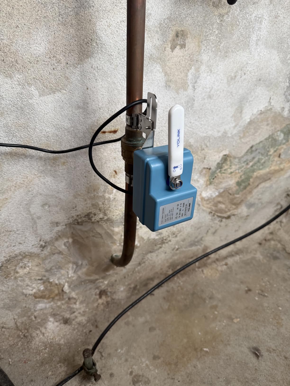 YoLink Smart Water Valve Controller, with Valve Operator, Easy No-Plumber DIY Installation, Remote Control, Compatible with Alexa/Google Assistant, IFTTT customer photo 2