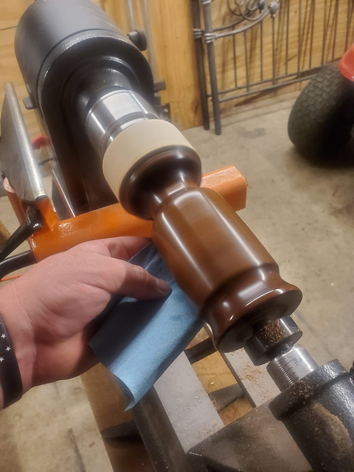 WEN 34035 6-Amp 14-Inch by 20-Inch Variable Speed Benchtop Wood Lathe customer photo 1