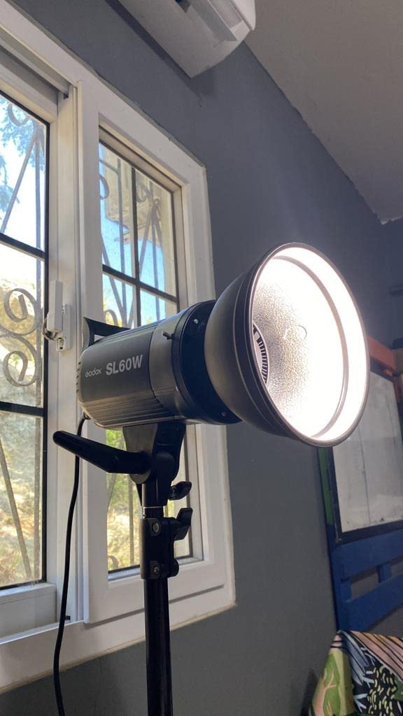 Godox SL-60W Daylight LED Video Light 5600K, CRI95+, Bright Studio LED Light with Bowens Mount customer photo 1
