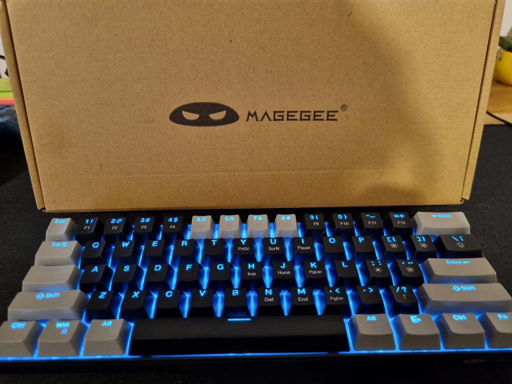 Camiysn 60% Mechanical Gaming Keyboard, Mixed Color Keycaps Gaming Keyboard with Linear Red Switches, Detachable Type-C Cable Mini Keyboard with Blue LED Light for PC/Laptop customer photo 1