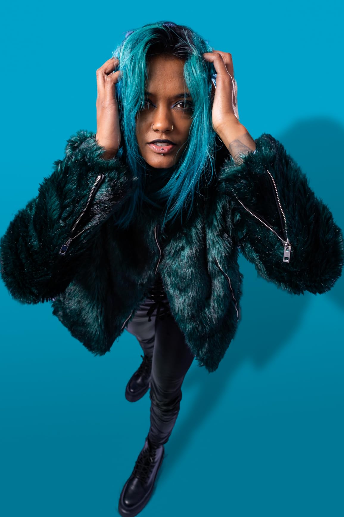 Canon RF16mm F2.8 STM Lens, Ultra Wide-Angle, Fixed Focal Length Prime Lens customer photo 1