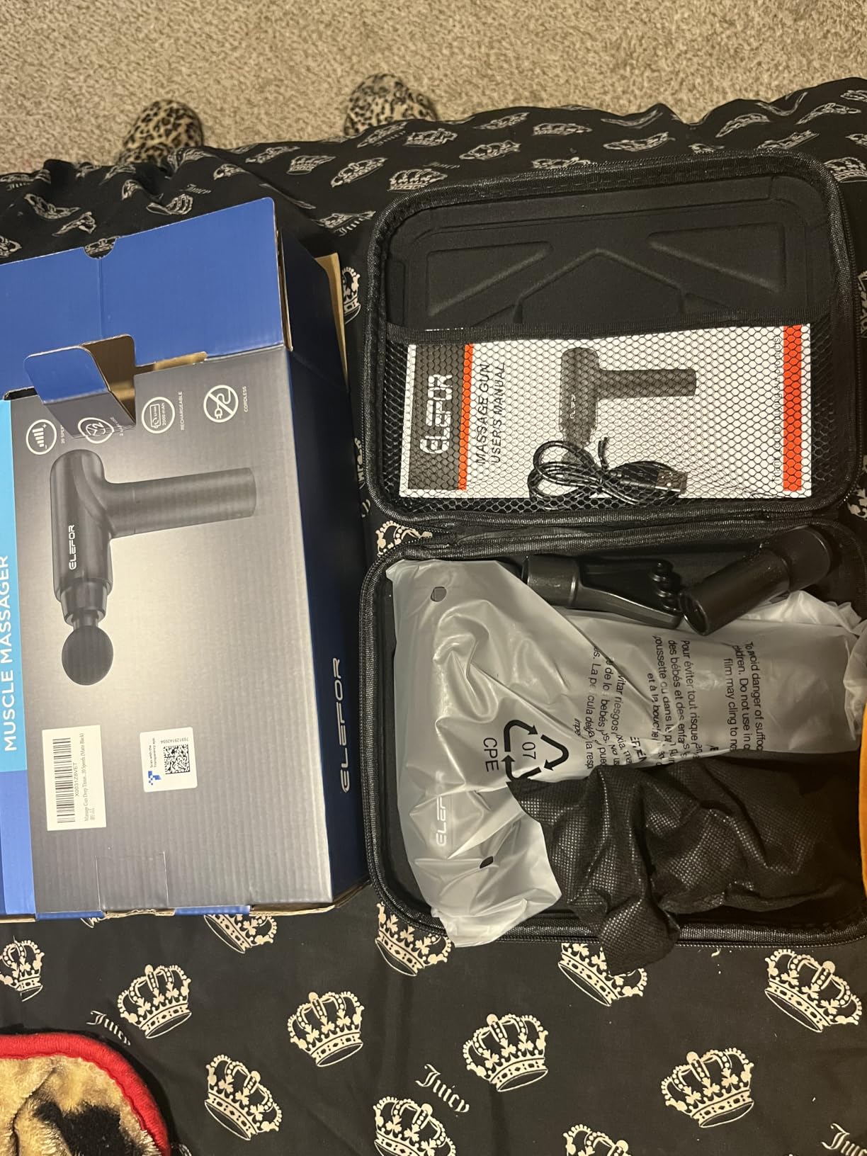 Elefor Massage Gun Deep Tissue,Percussion Back Massager Gun for Athletes Muscle Massage Gun for Pain Relief with 8 Massage Heads & 20 Speeds (Matte Black) customer photo 2