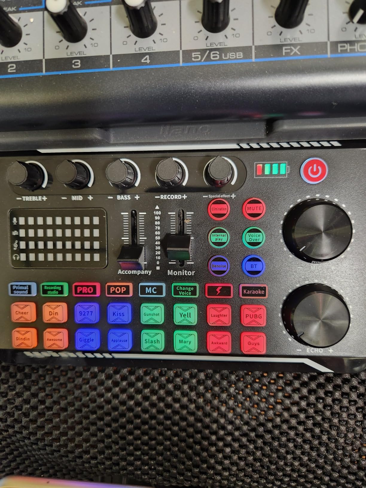 Facmogu F998 Live Sound Card Audio Mixer, Podcast Audio Interface with DJ Mixer Effects, Voice Changer with Sound Effects for PS4 PS5 Karaoke Tiktok YouTube Live Streaming Record Gaming customer photo 2