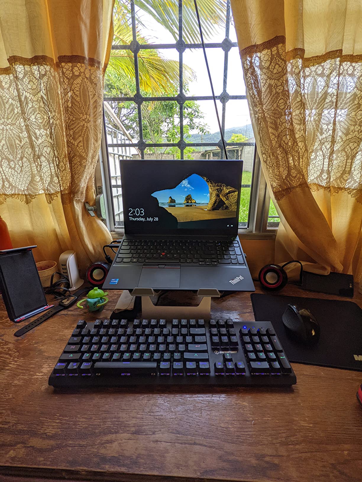 Lenovo ThinkPad E16 Business AI PC Laptop 16