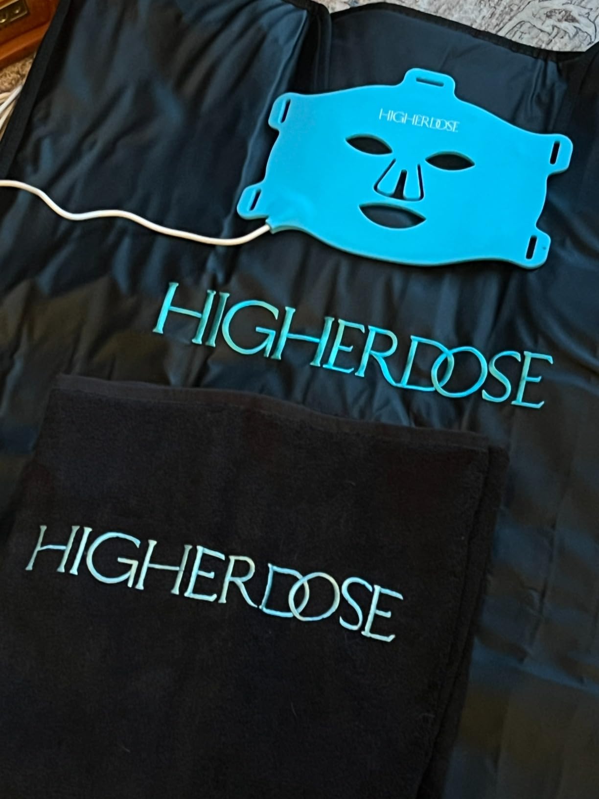 HigherDOSE Far Infrared Sauna Blanket - Full-Body Detox Wrap for Muscle Recovery, Glowing Skin, and Deep Relaxation customer photo 1