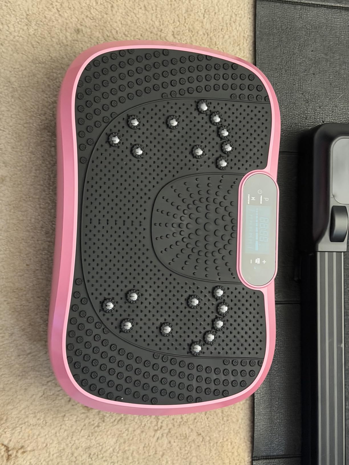 AXV Vibration Plate Fitness Platform Exercise Machine Vibrating Shaking Full Body Shaker Workout Vibrate Stand Shake Board Sport Gym for Weight Loss Fat Burner for Women Men customer photo 1