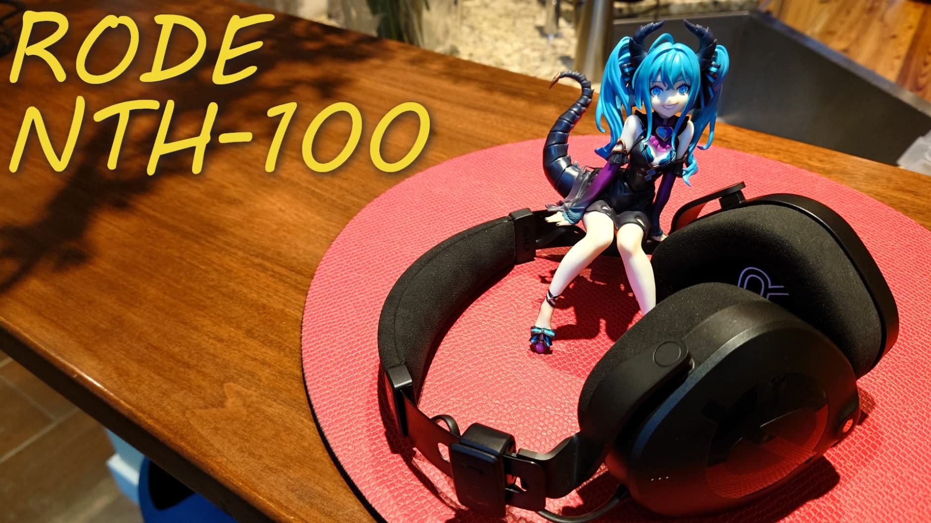 RØDE NTH-100 Professional Over-ear Headphones For Content Creation, Music Production, Mixing and Audio Editing, Podcasting customer photo 1