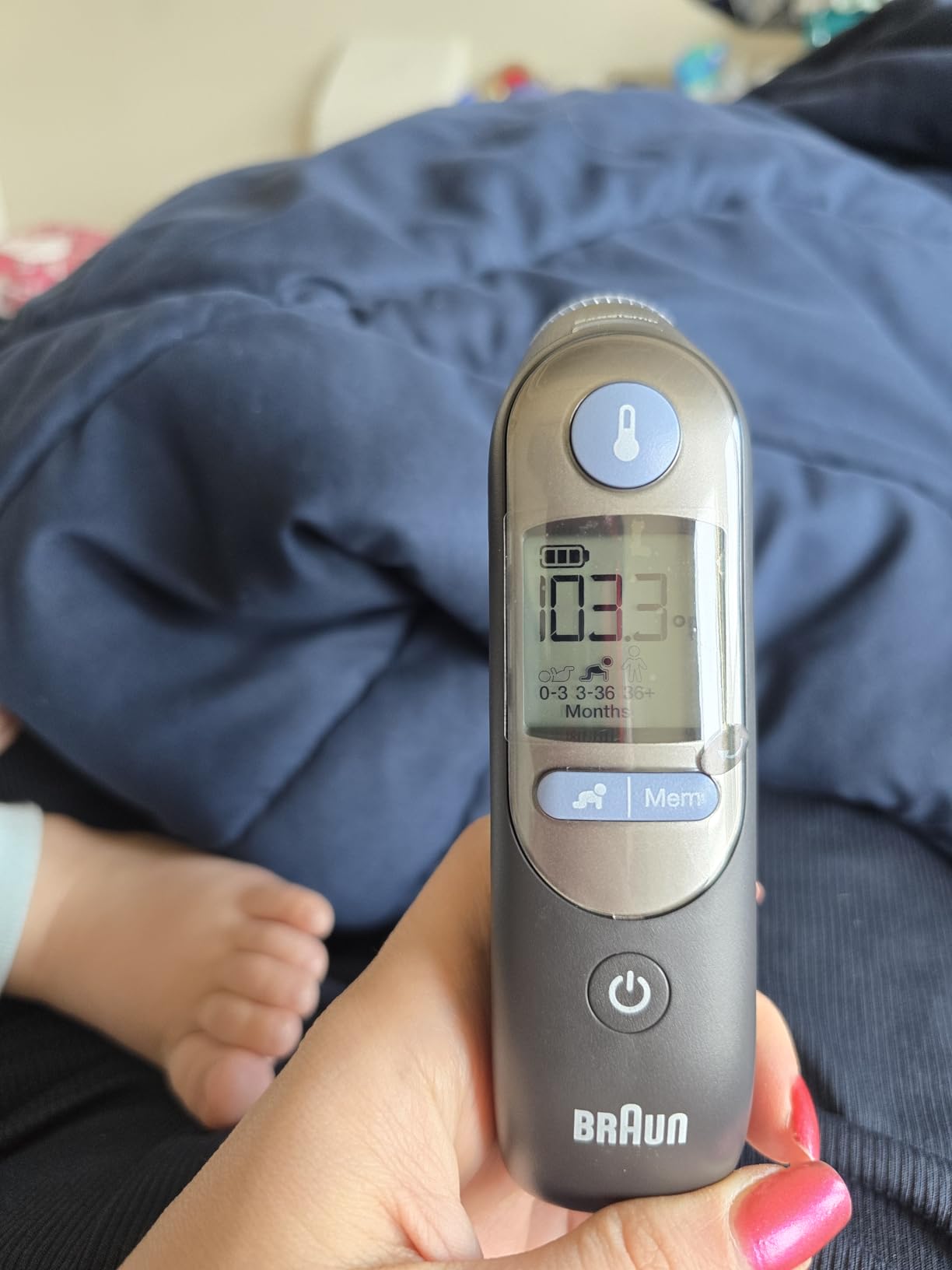 Braun ThermoScan 7+ Connect Digital Ear Thermometer for Kids - Family Care App Compatible, Age Precision Technology, Color-Coded Display customer photo 1