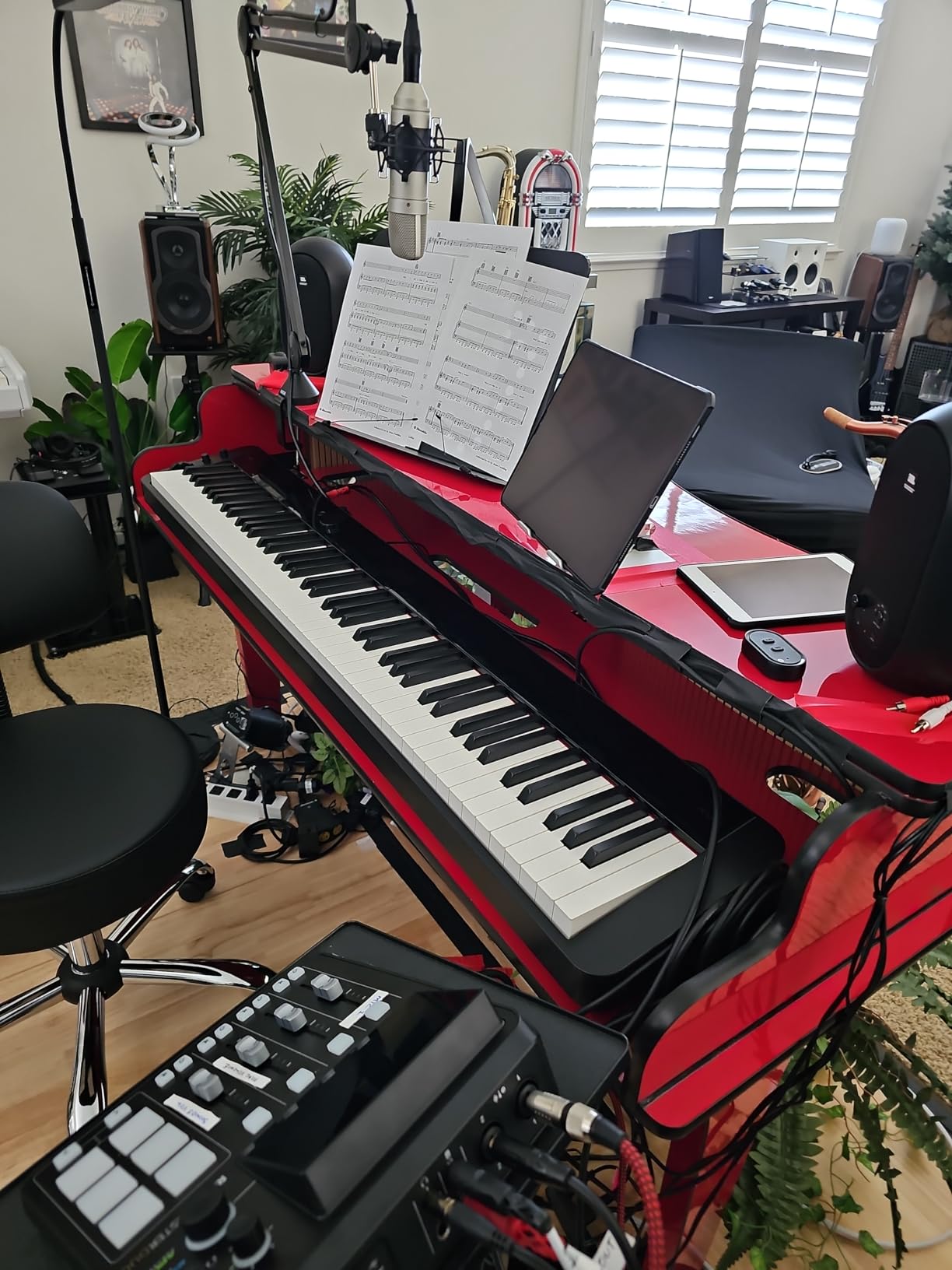 Casio Privia PX-S3100 88-Key Weighted Digital Piano with 700 Tones, 200 Rhythms, Bluetooth Audio/MIDI, Touch Sensor Controls customer photo 1