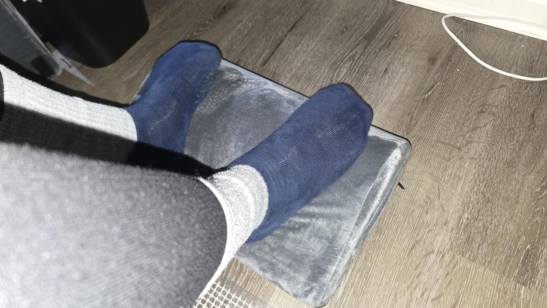 ComfiLife Foot Rest for Under Desk at Work - Adjustable Desk FootRest for Office Chair, Gaming Accessories - Ergonomic Teardrop Design for Back, Hip & Leg Pain Relief - 100% Memory Foam (Black) customer photo 1