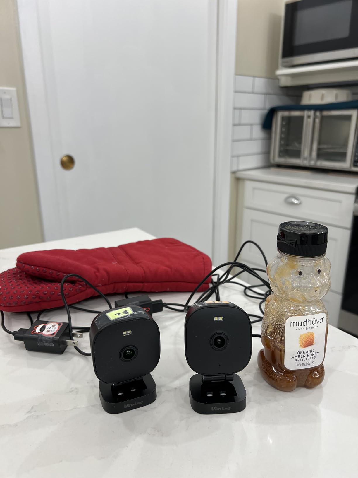 Vimtag Security Camera Outdoor 2.5K, 2.4G/5G Smart Wi-Fi Cameras for Home Security with Color Night Vision, Motion Activated Spotlight/Siren, IP66 customer photo 2