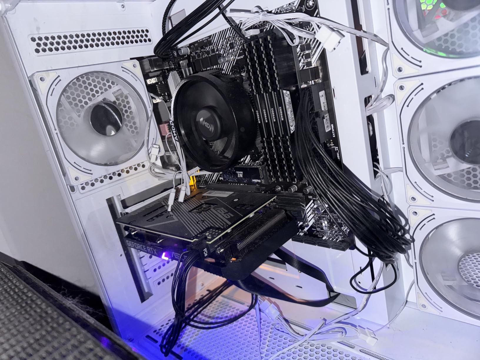 AMD Ryzen 5 4500 6-Core, 12-Thread Unlocked Desktop Processor with Wraith Stealth Cooler customer photo 1