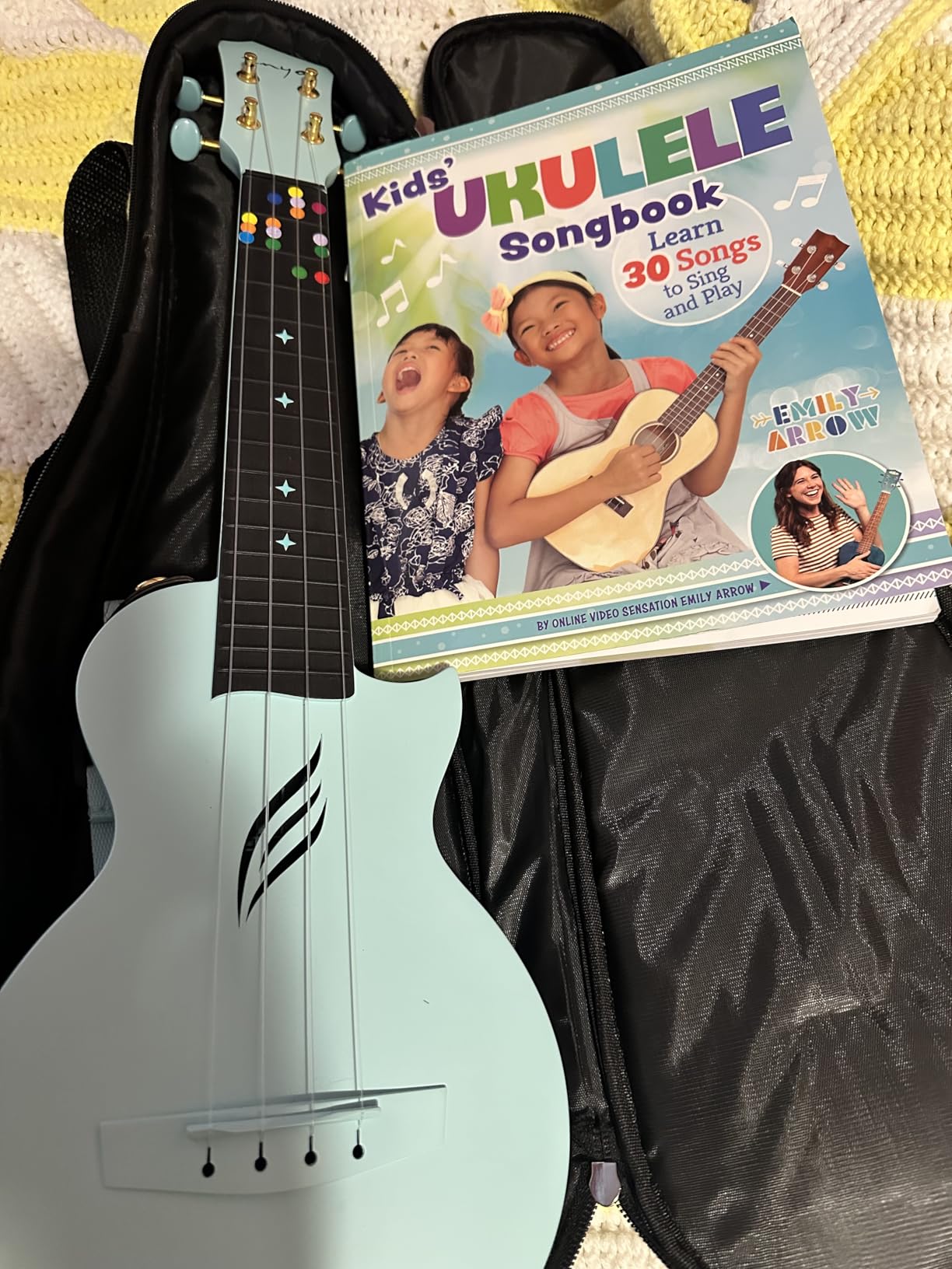 Enya Tenor Ukulele 26 Inch Carbon Fiber Cutaway Travel Ukelele with Beginner Bundle Kit customer photo 1