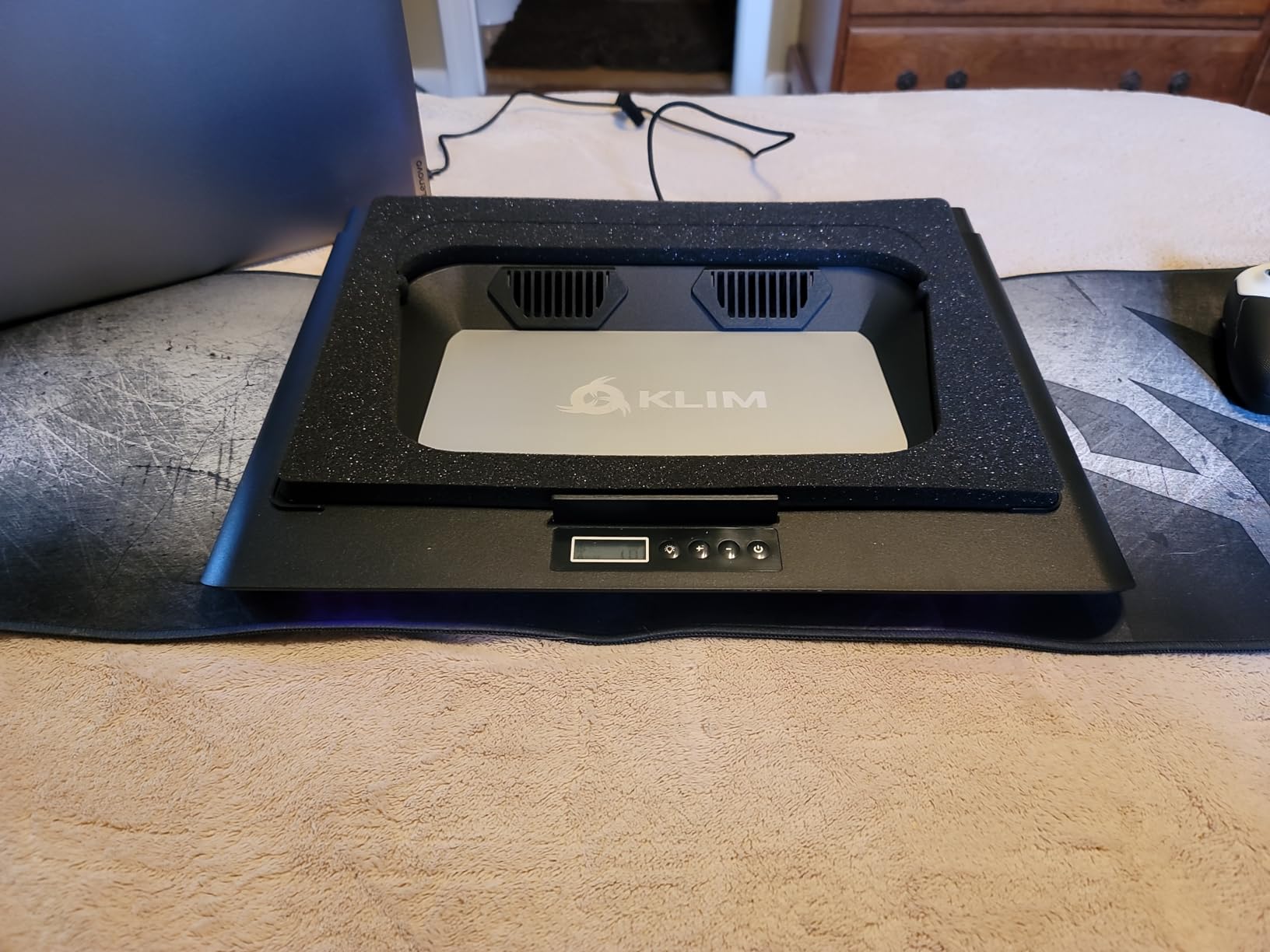 KLIM Everest Laptop Cooling Pad | New | Powerful Turbo-Fan 4300 RPM Laptop Cooler | Sealed Foam for Maximum Performance | Avoid Overheating and Protect Your Gaming Laptop | 14-17.3 in customer photo 2