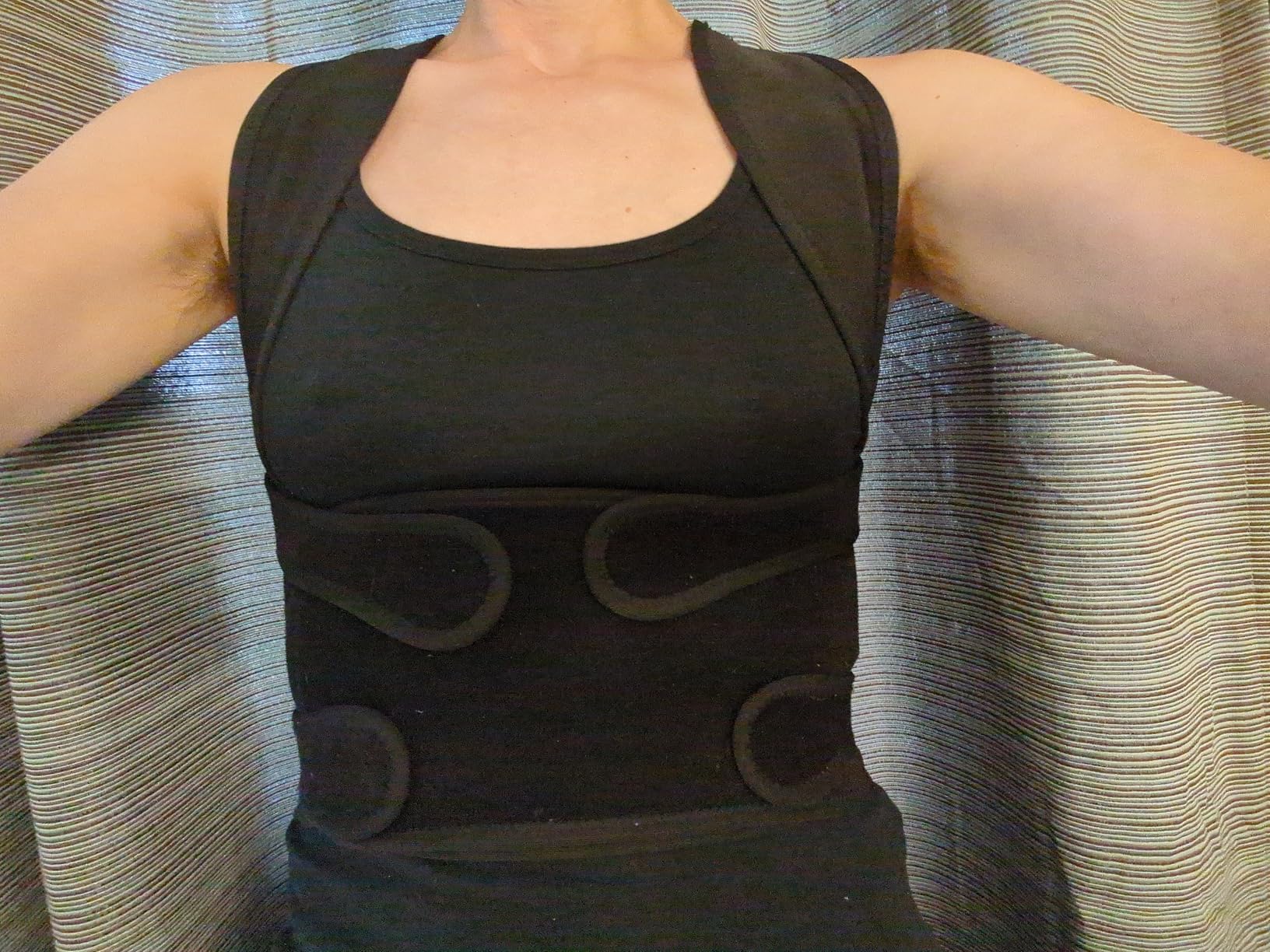 Fit Geno Back Brace Posture Corrector for Women and Men, Shoulder Straightener, Adjustable Full Back Support, Upper and Lower Back Pain Relief - Scoliosis, Hunchback, Hump, Thoracic, Spine Corrector customer photo 1