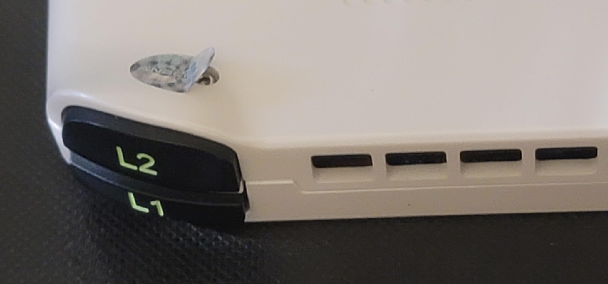 Daxceirry WIN600 Handheld PC Game Console Windows 11, AMD Athlon Silver 3050e, 8GB DDR4, 256GB SSD, 5.94 inch IPS customer photo 2