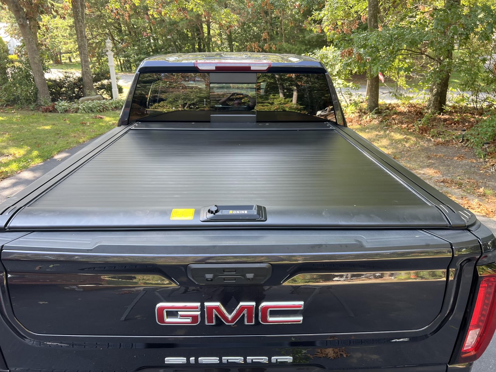 ONINE Pull-Lock-Go Retractable Hard Tonneau Cover Custom fit 2019-2026 Chevy Silverado/GMC Sierra 1500 5.8ft Truck Bed Aluminum Matte Black customer photo 1