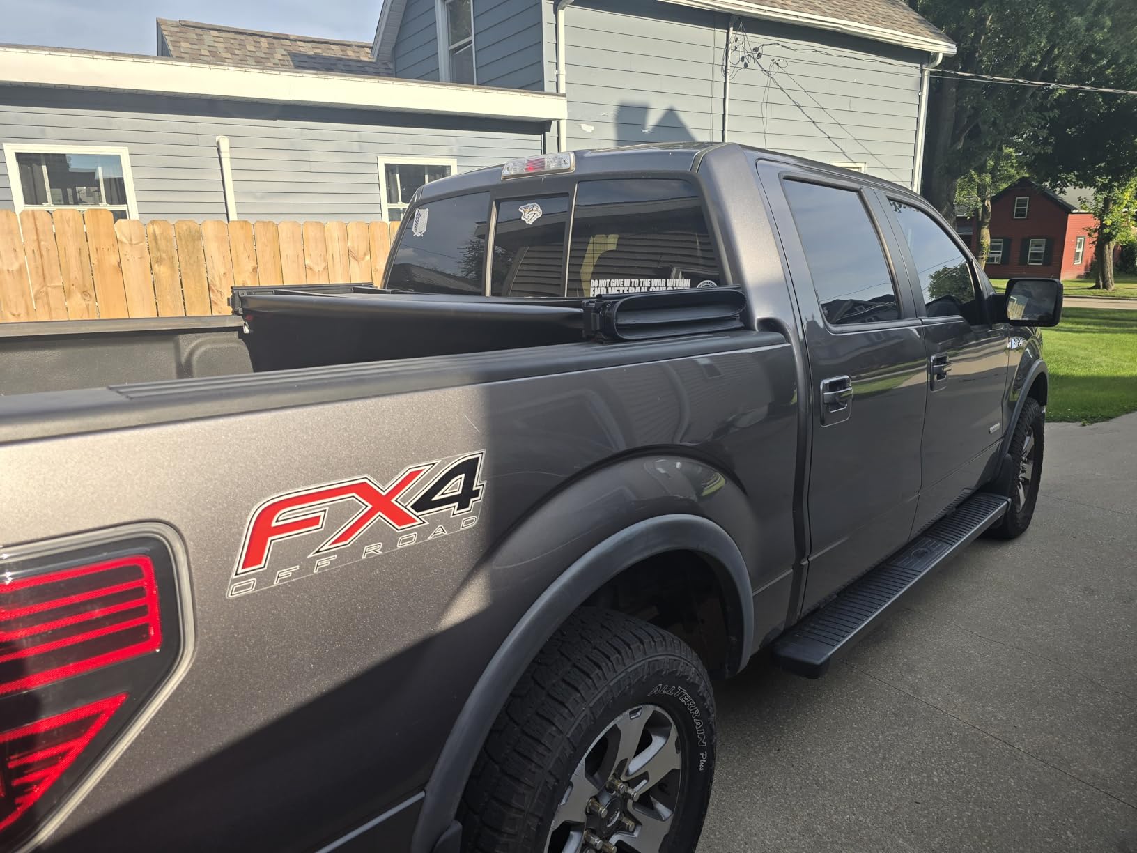 Tyger Auto T3 Soft Tri-fold Truck Bed Tonneau Cover Compatible with 2021-2026 Ford F-150; Lightning | 5.5' (67
