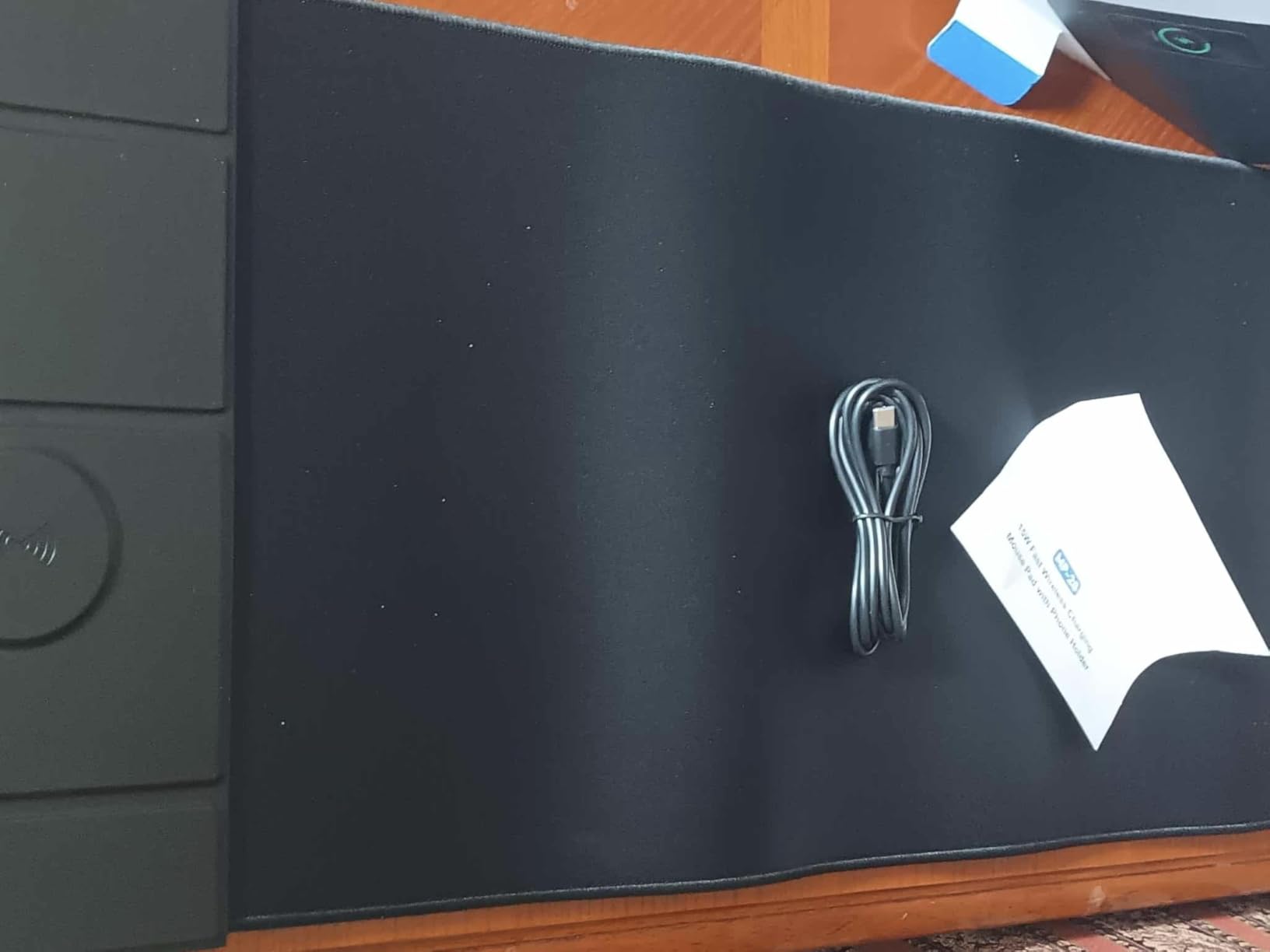 Wireless Charging Mouse Pad with Phone Holder Gaming Mousepad Desk Mat 15W Qi Fast Charging Pad Ultra-Smooth Surface Non-Slip Extended Premium Black Computer Keyboard Mat customer photo 1