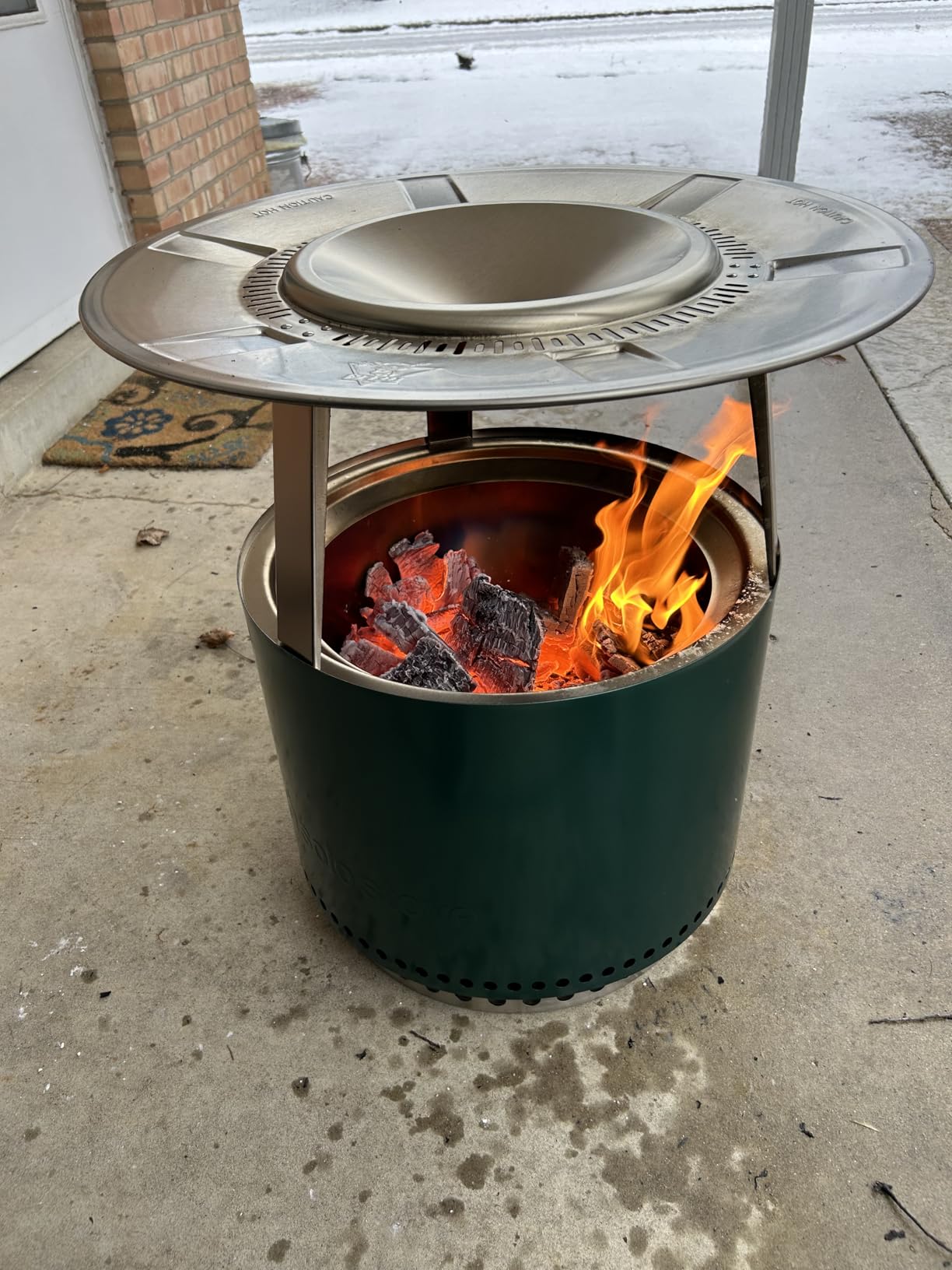 Solo Stove Bonfire 2.0 with Stand, 19.5 Inch Smokeless Fire Pit with Removable Ash Pan - Portable Outdoor Fire Pit - Stainless Steel Wood Burning Fireplace customer photo 2