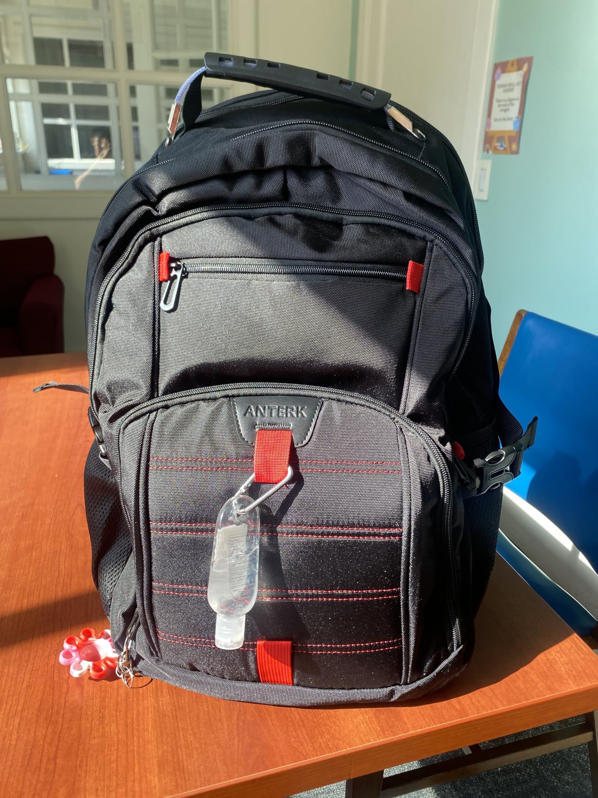 Extra Large Travel Laptop Backpack, 17.3 Inch Carry on Backpack for Men Women, Big Anti Theft Water Resistant College Bussiness TSA Airline Approved Work Computer Backpack, Black customer photo 2