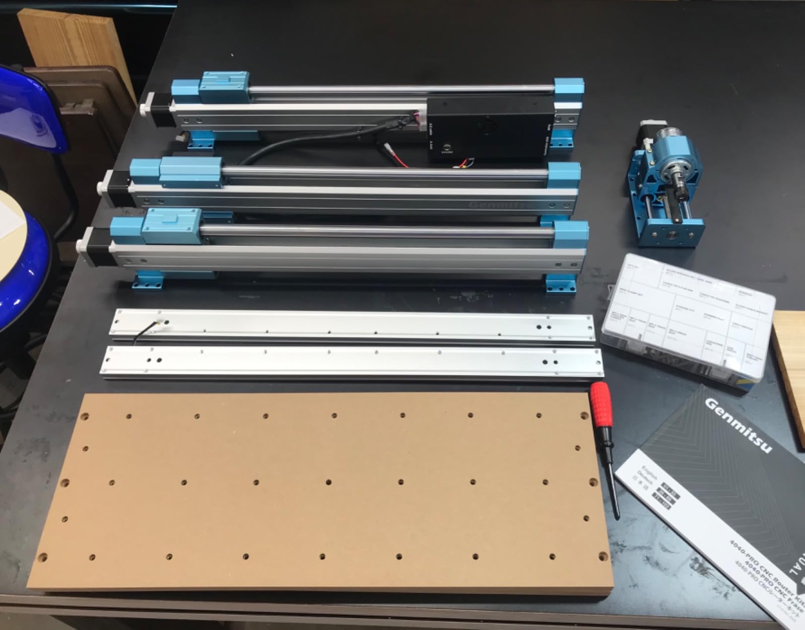 Genmitsu CNC Router Machine 4040-PRO for Metal Acrylic Cutting Milling, GRBL Control, Lead Screw Driven, 3 Axis Engraving customer photo 2