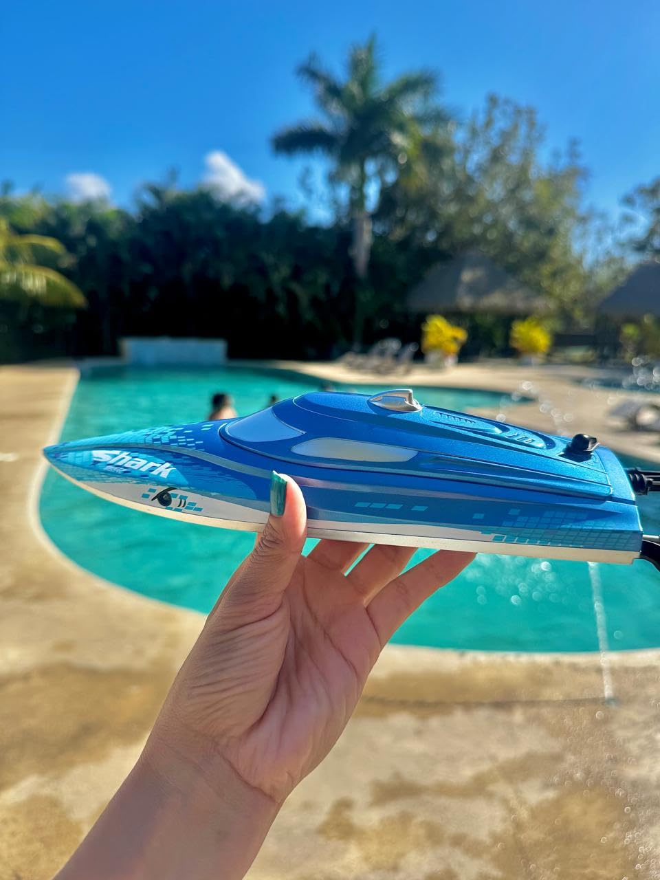 DEERC High-Speed RC Boat for Kids & Adults, 20+ MPH Full Proportional Remote Control Shark Boat with LED Lights customer photo 2