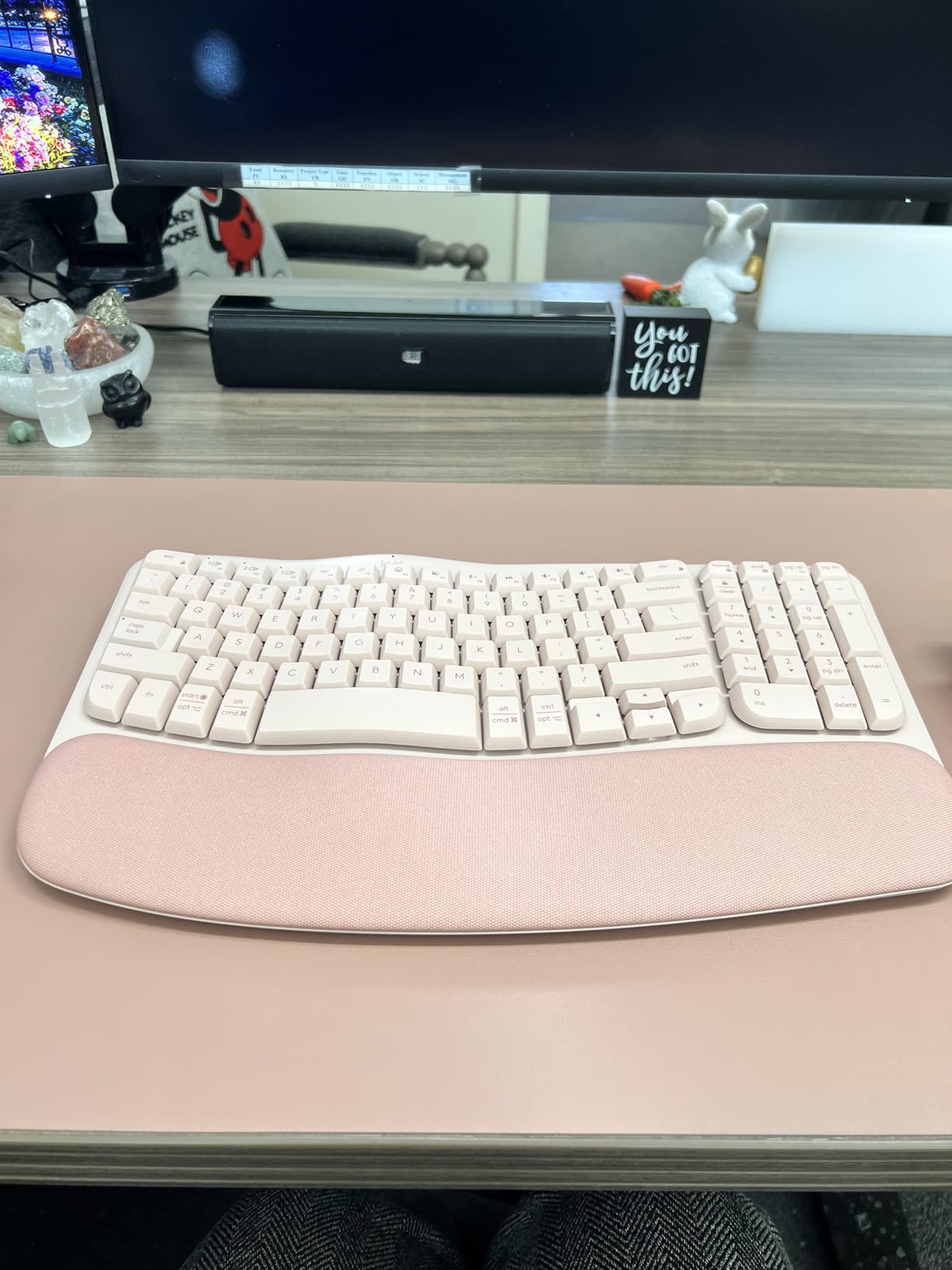 Logitech Wave Keys Wireless Ergonomic Keyboard with Cushioned Palm Rest, Comfortable Natural Typing, Easy-Switch, Bluetooth, Logi Bolt Receiver, for Multi-OS, Windows/Mac - Rose customer photo 1