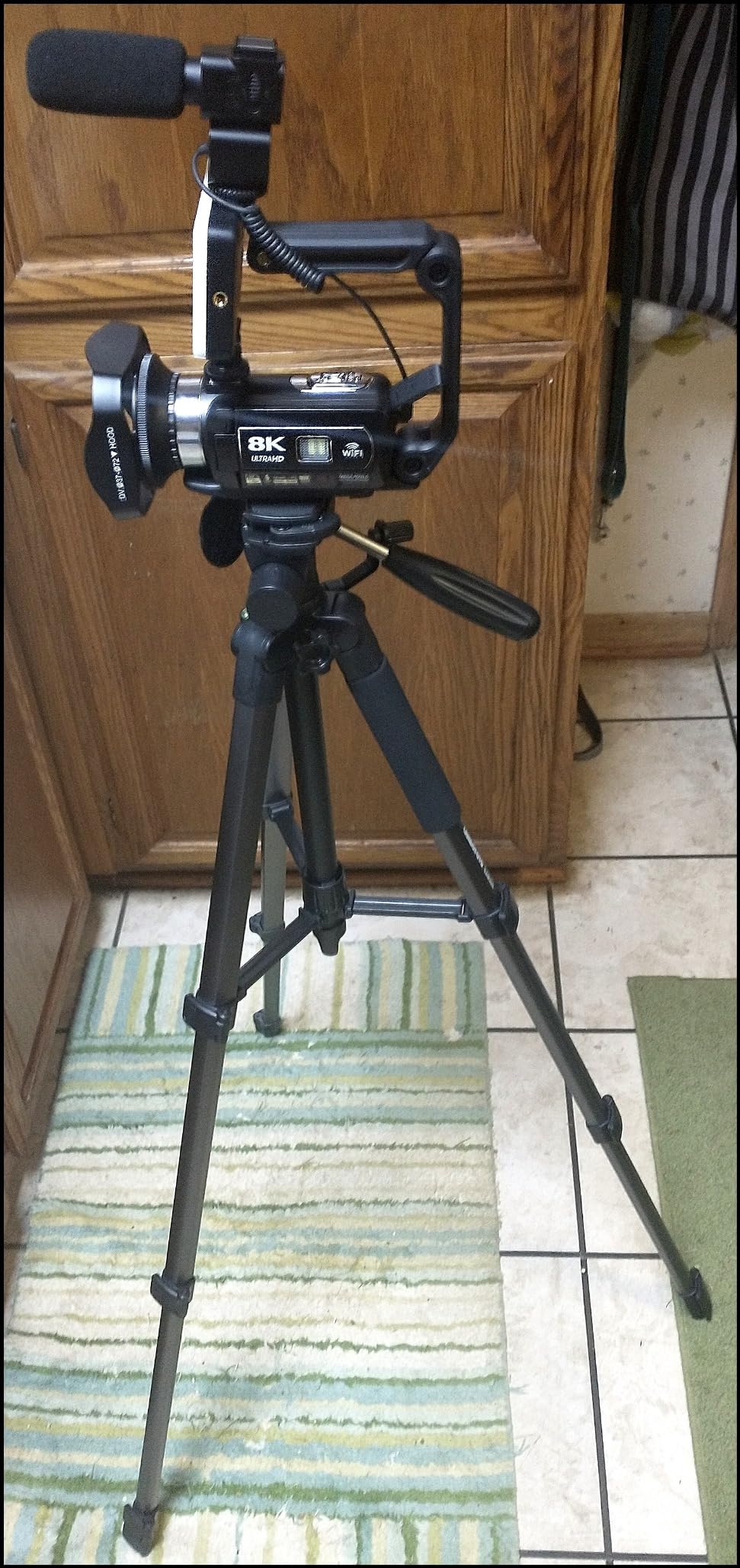 VETEK Video Camera 8k Camcorder 48MP UHD WiFi IR Night Vision Vlogging Camera for YouTube, 18X Digital Zoom 3.0
