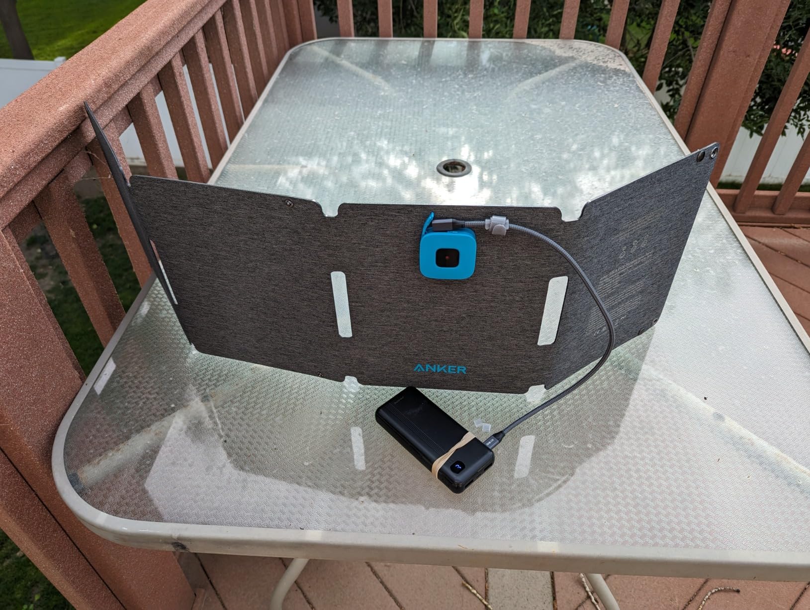 Anker Solix PS30 Solar Panel, 30W Foldable Portable Solar Charger, IP65 Water and Dust Resistance, Ultra-Fast Charging, Charges 2 Devices at Once, for Camping, Hiking, and Outdoor Activities customer photo 2