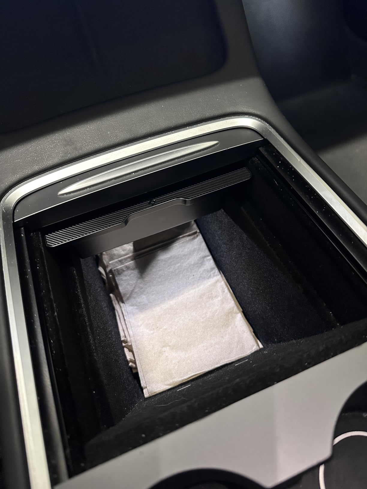 Spigen Armrest Console Organizer for Tesla Model Y (2020-2024) & 3 (2017-2023) customer photo 1